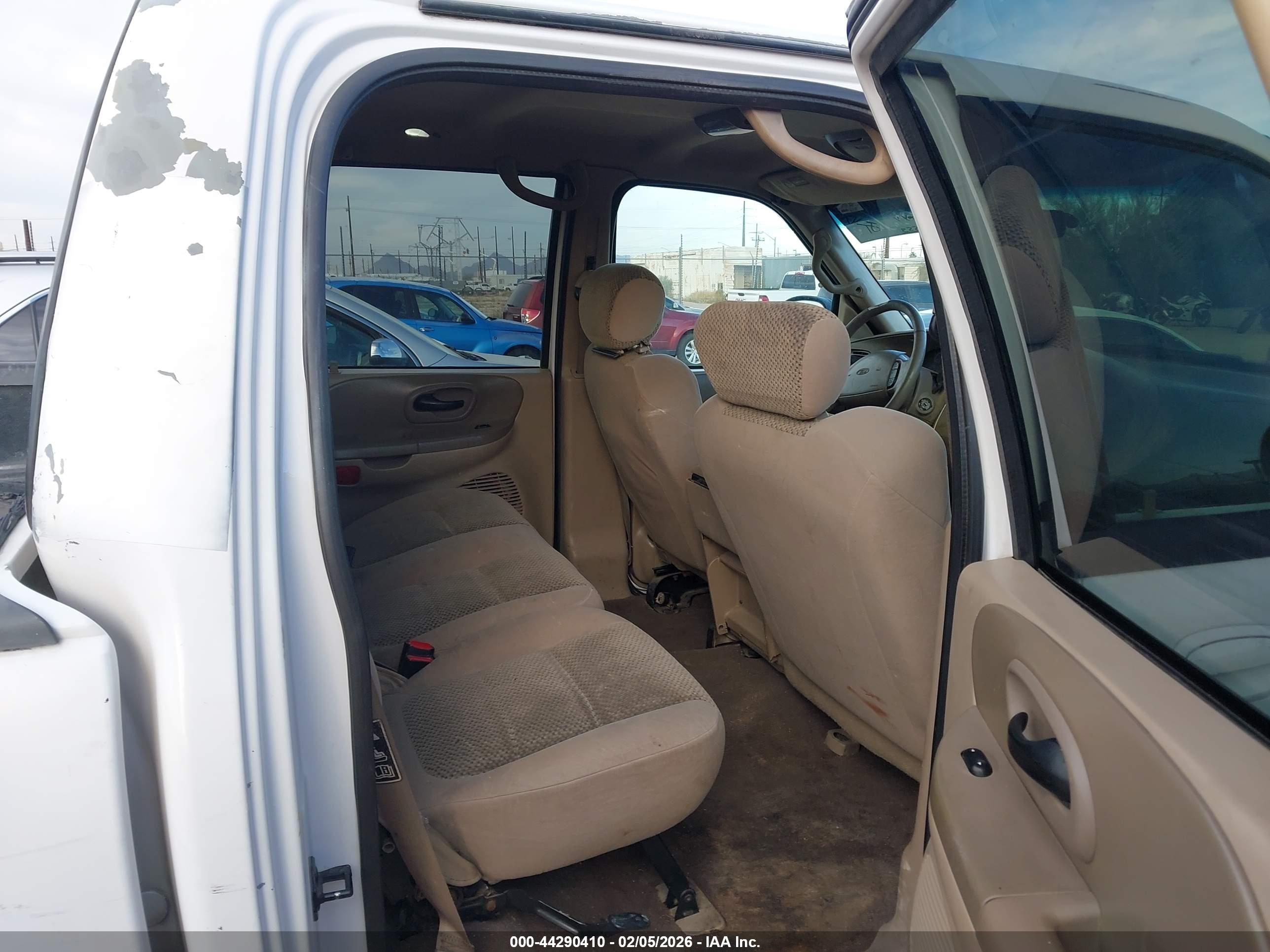 FORD F-150 image 8