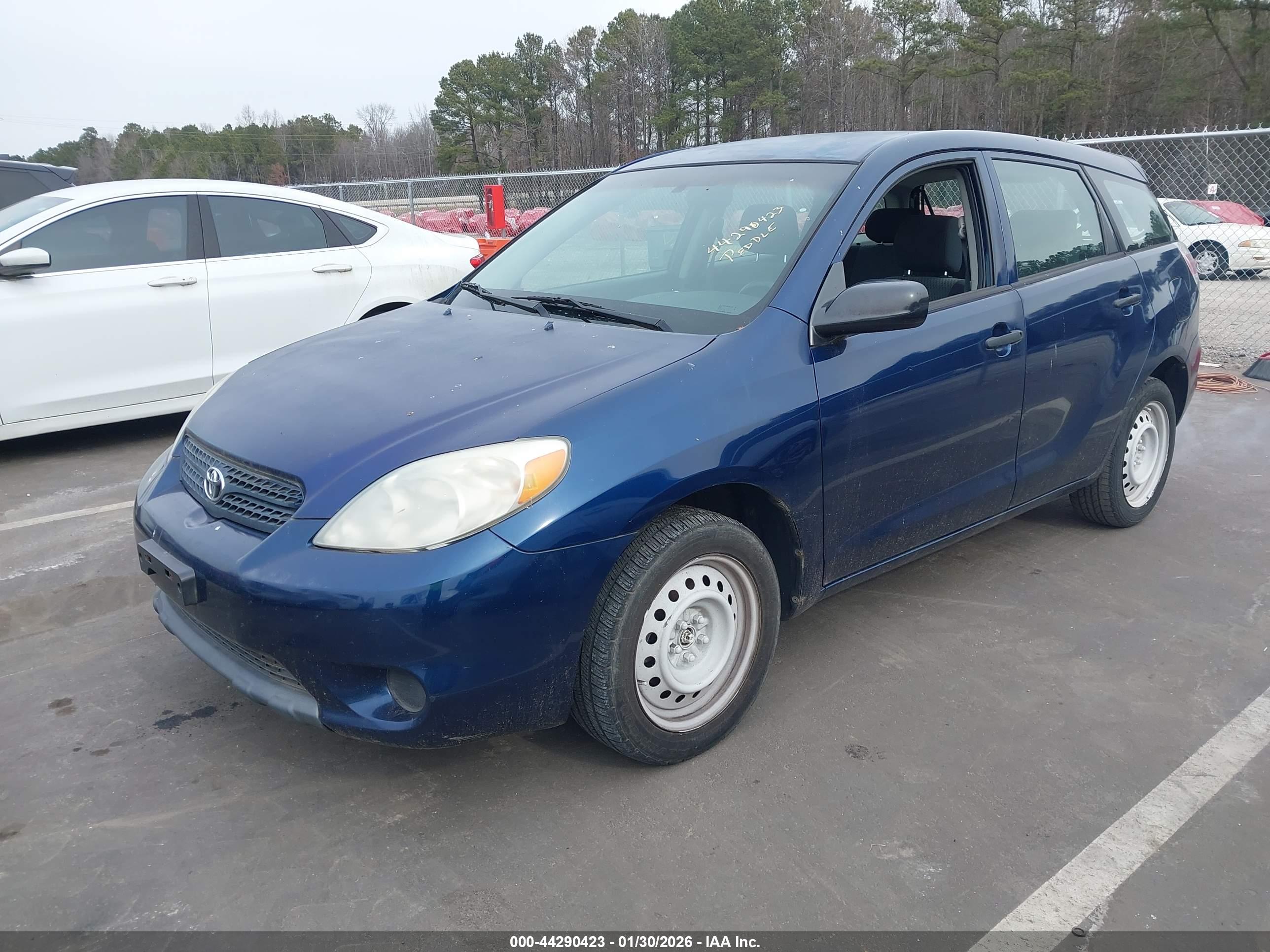 TOYOTA MATRIX image 2