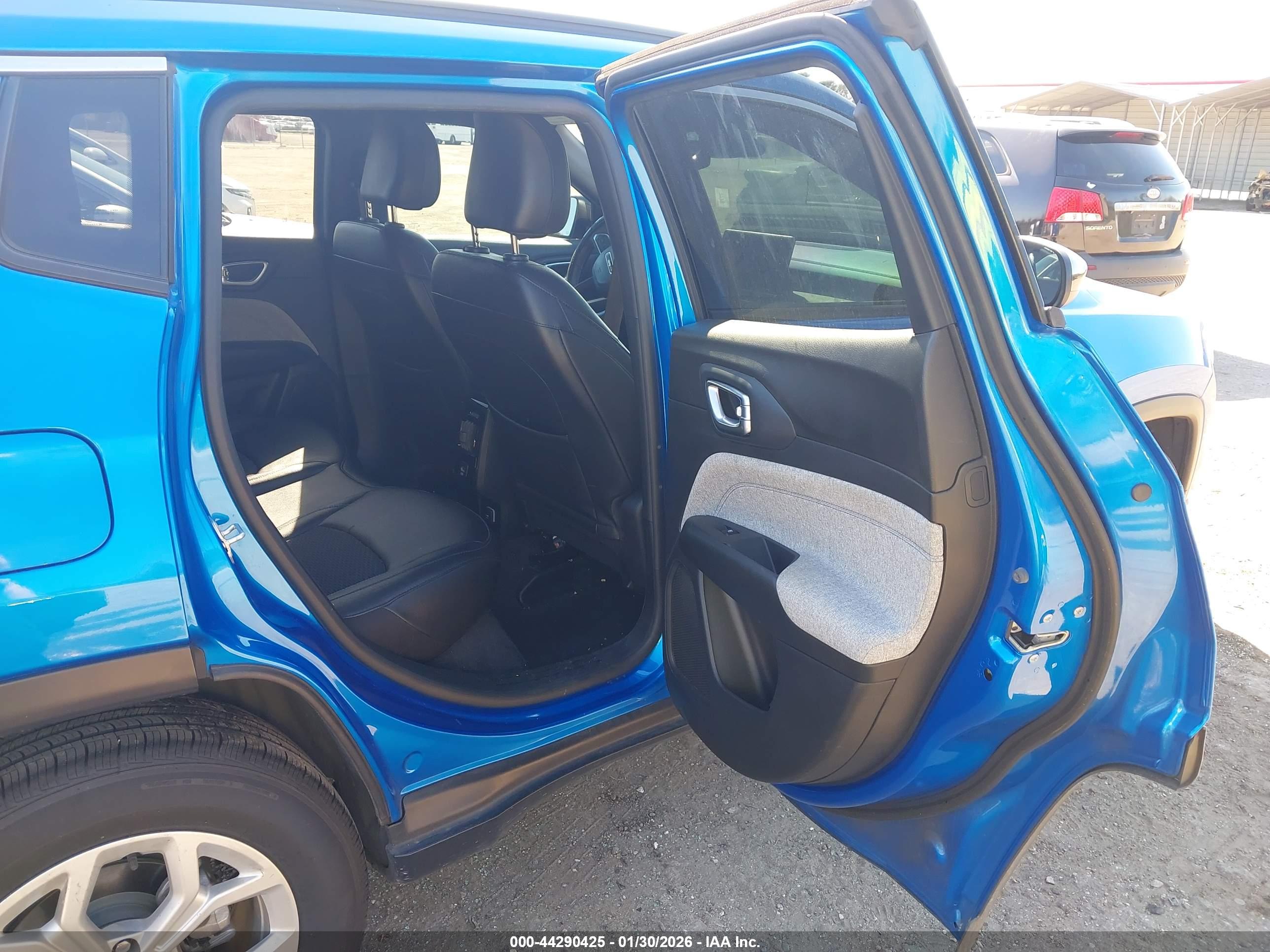 JEEP COMPASS image 8