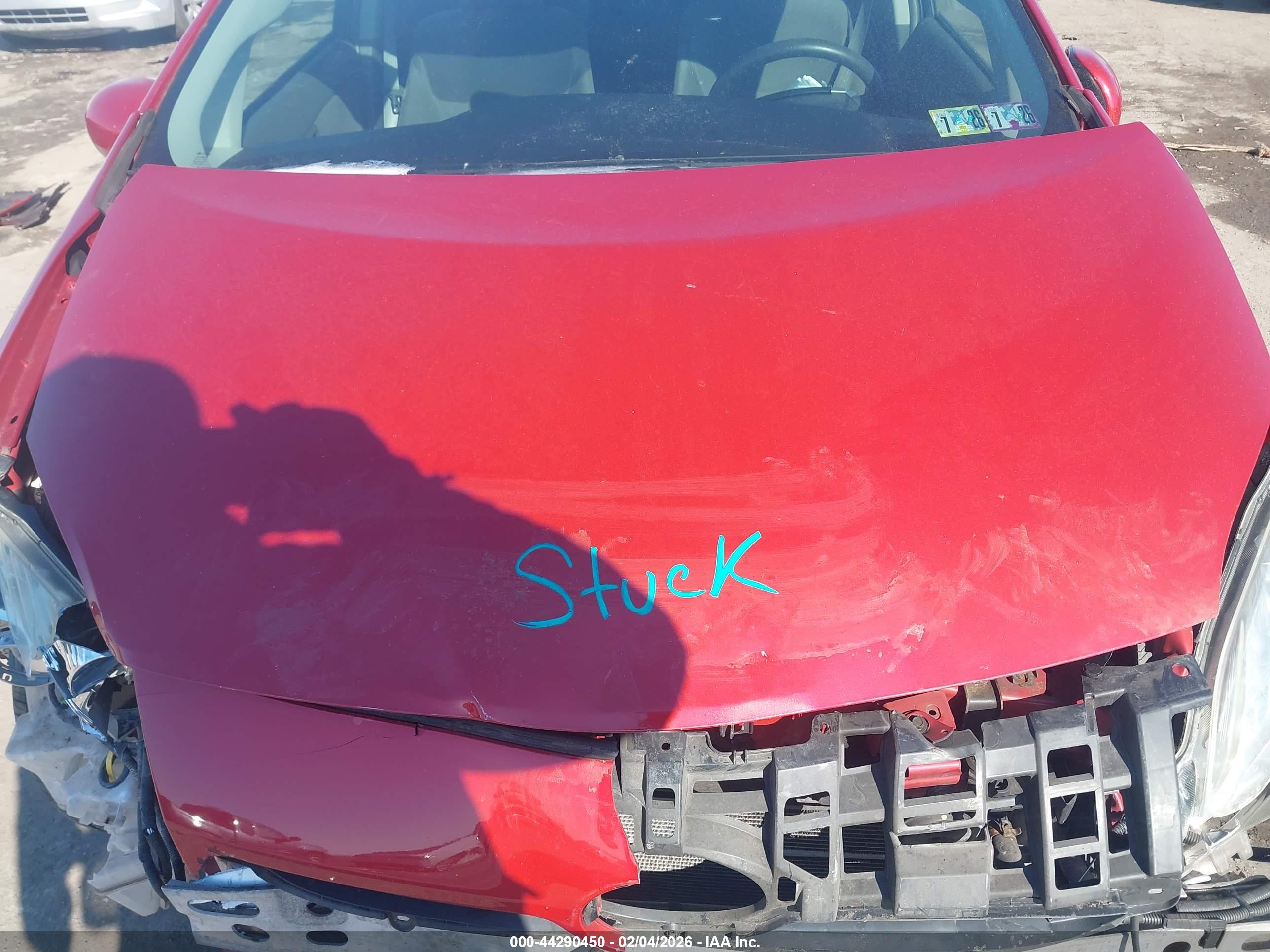 TOYOTA PRIUS image 10