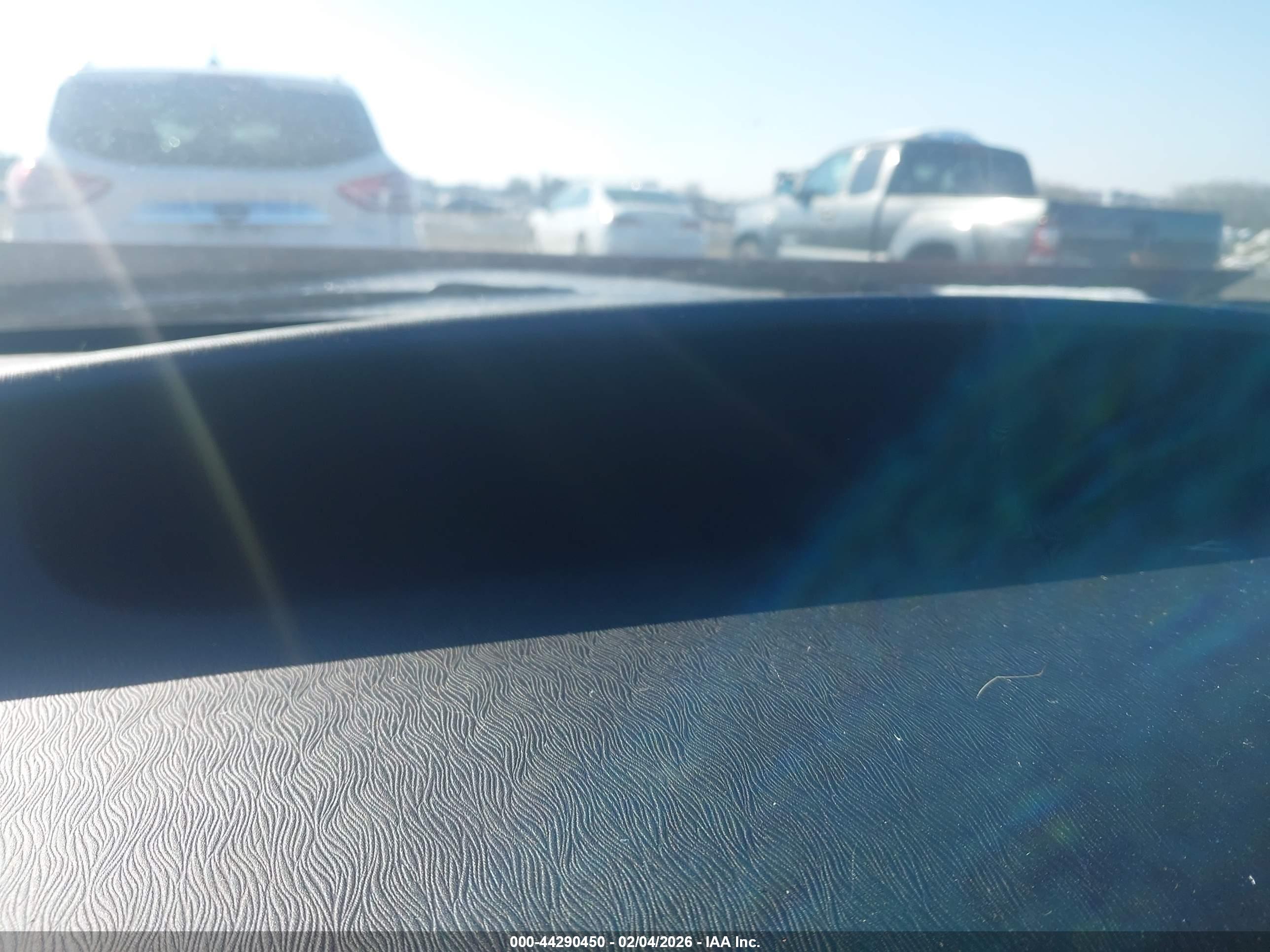 TOYOTA PRIUS image 7