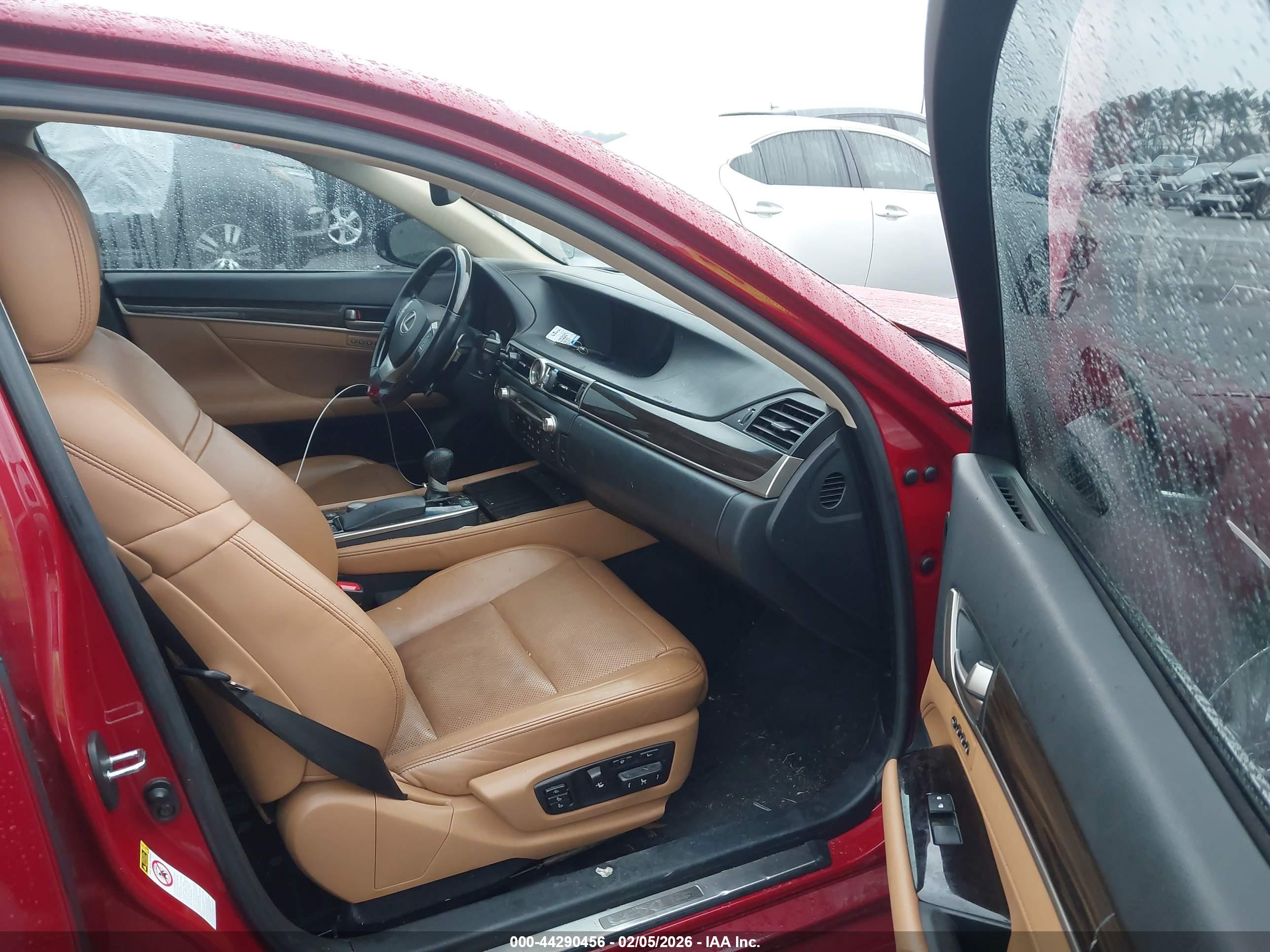 LEXUS GS image 5