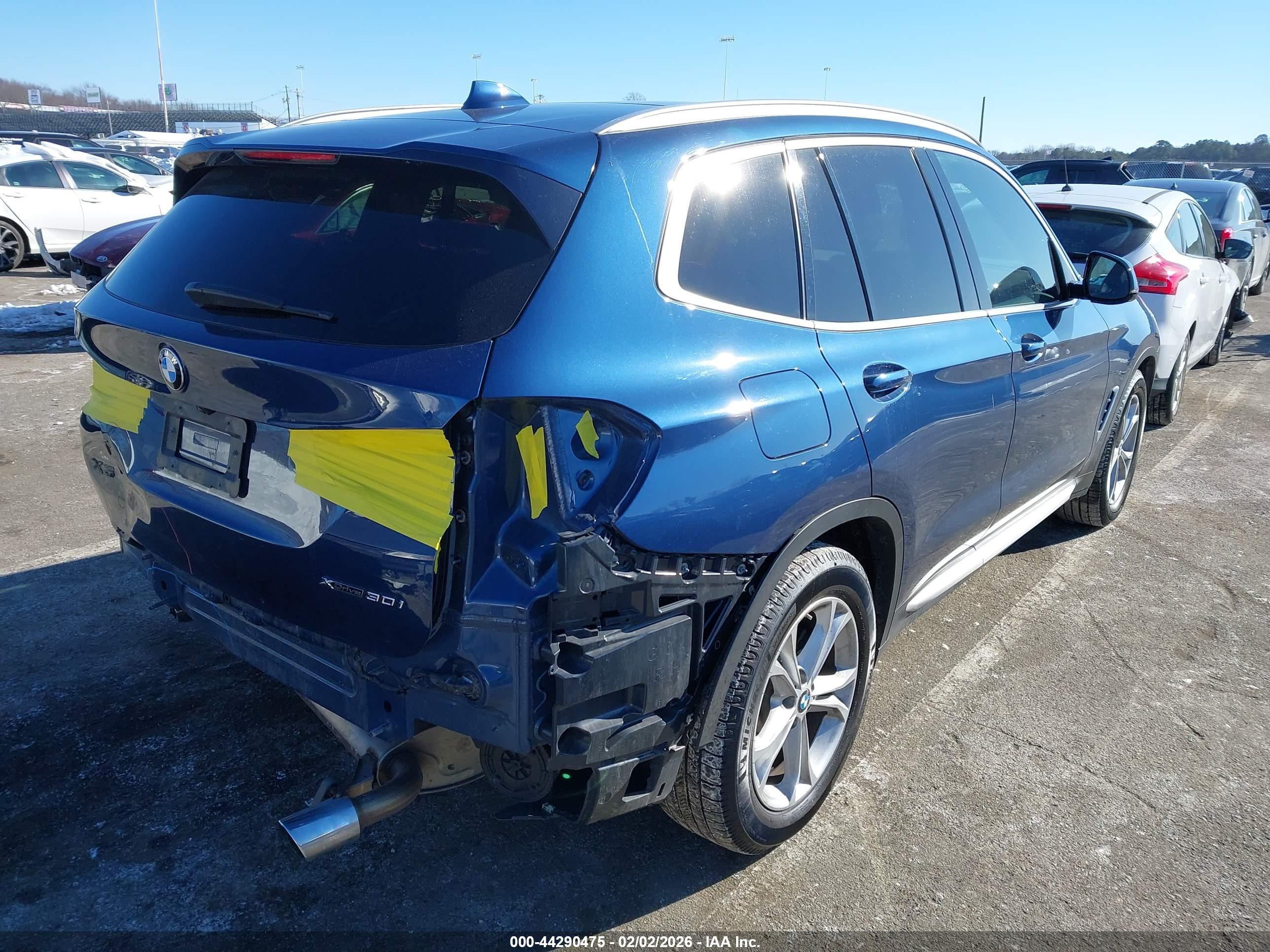 BMW X3 image 4