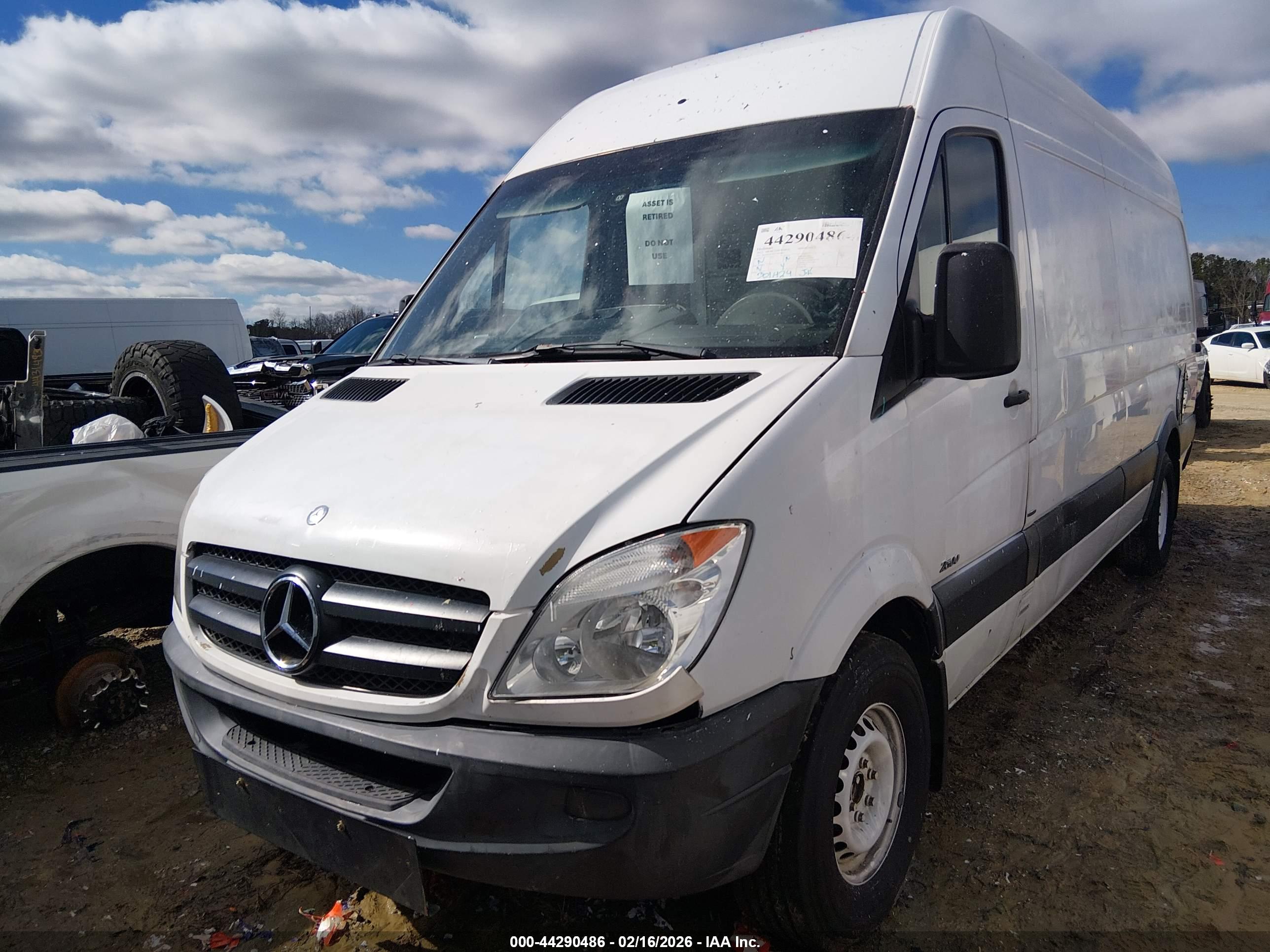 MERCEDES-BENZ SPRINTER image 6