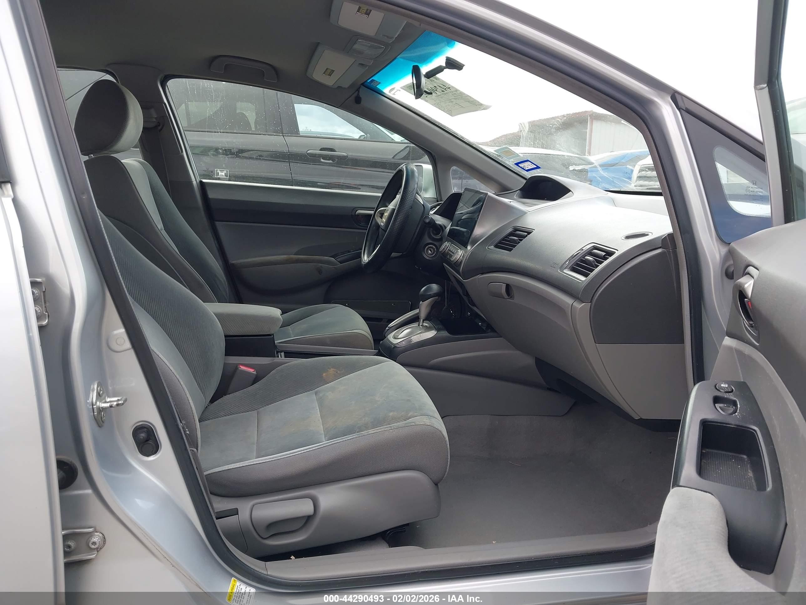 HONDA CIVIC image 5