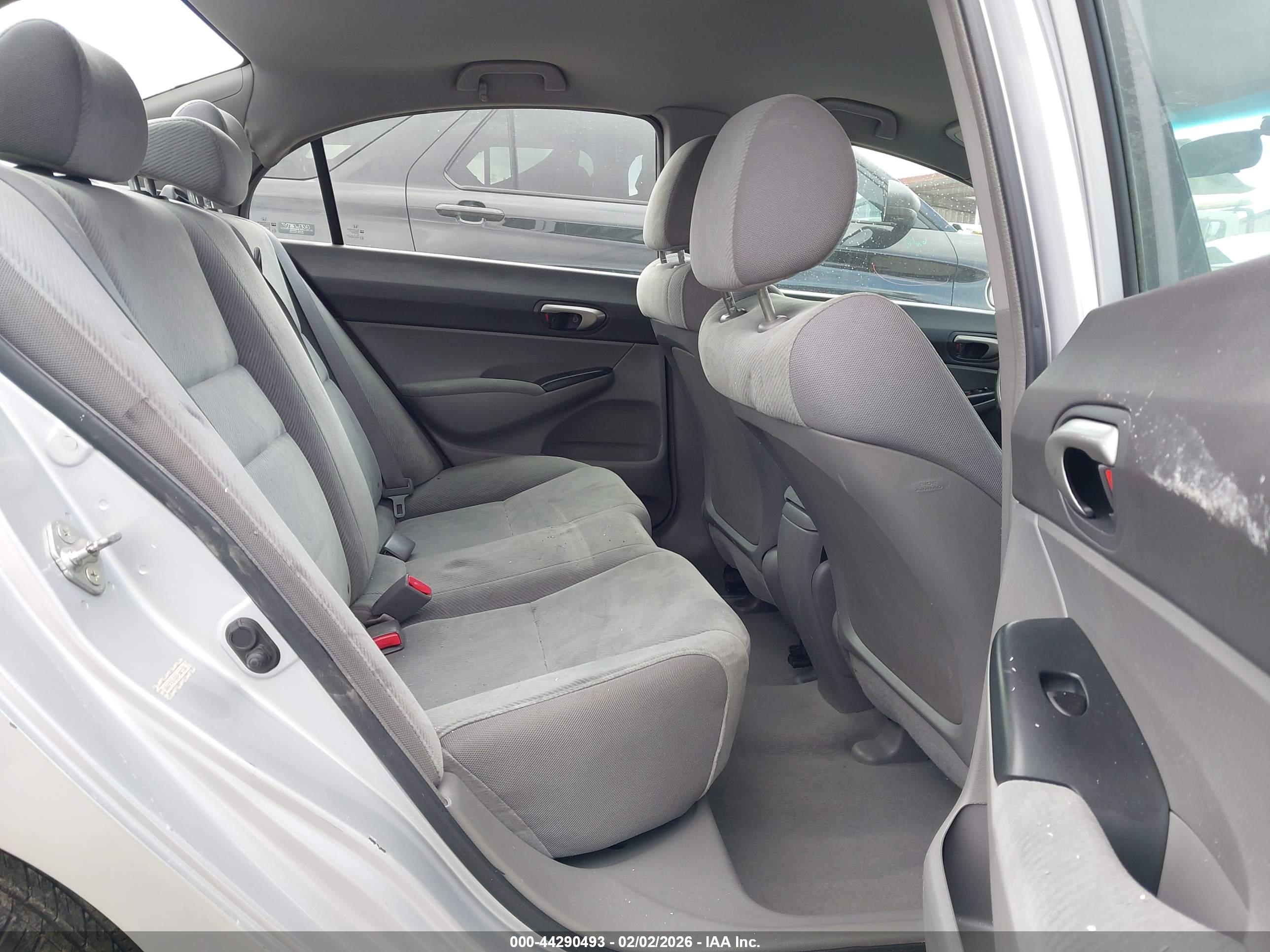 HONDA CIVIC image 8