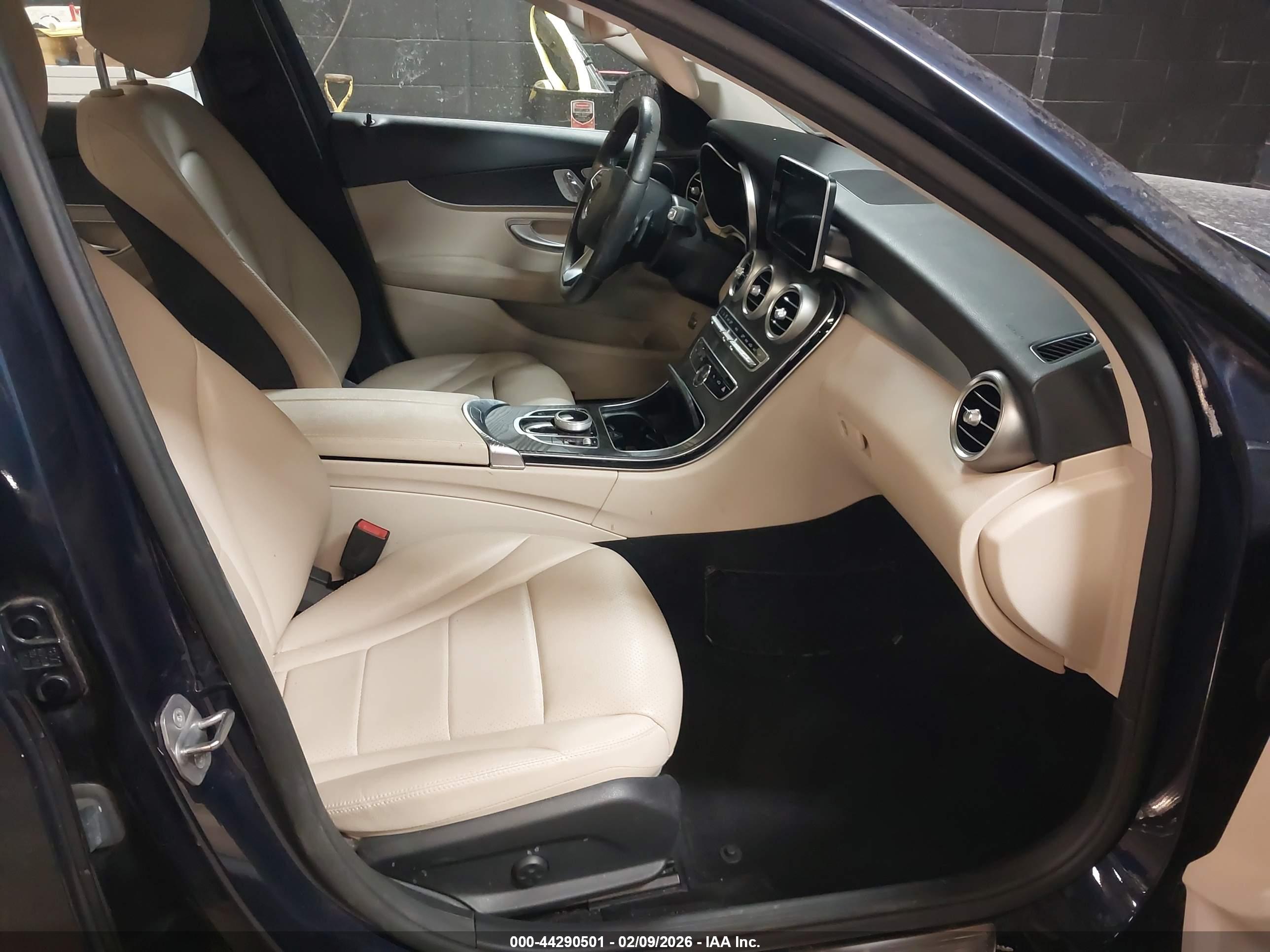 MERCEDES-BENZ C image 5