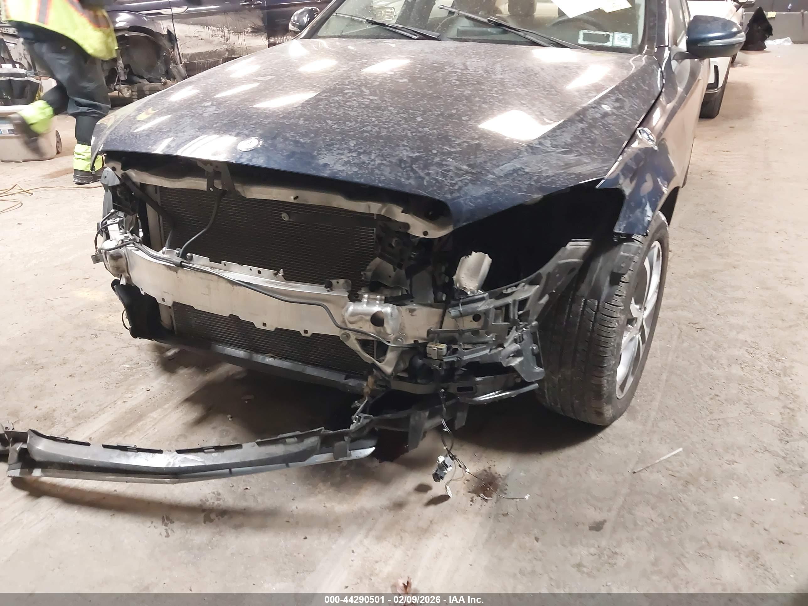 MERCEDES-BENZ C image 6