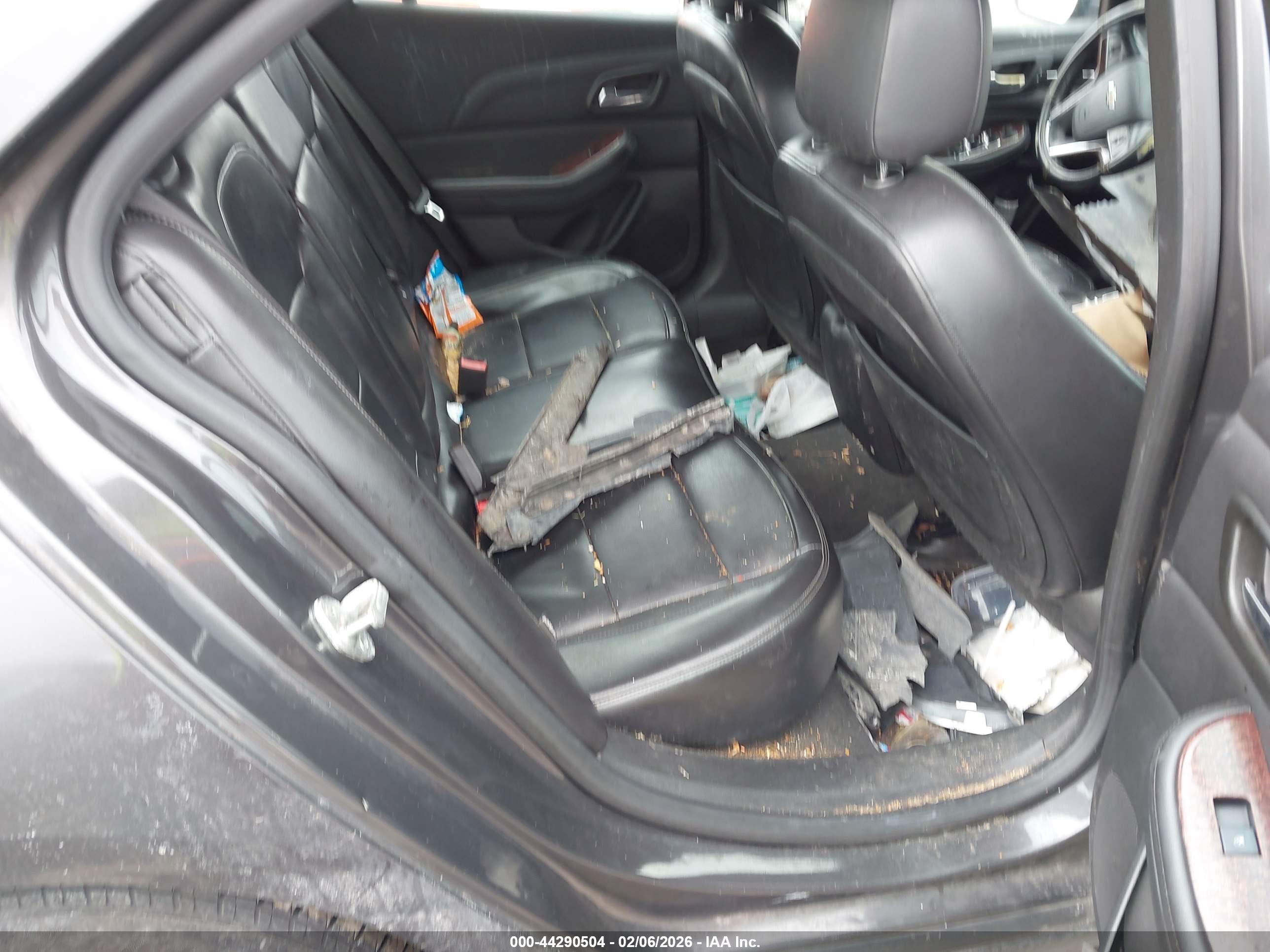 CHEVROLET MALIBU image 8