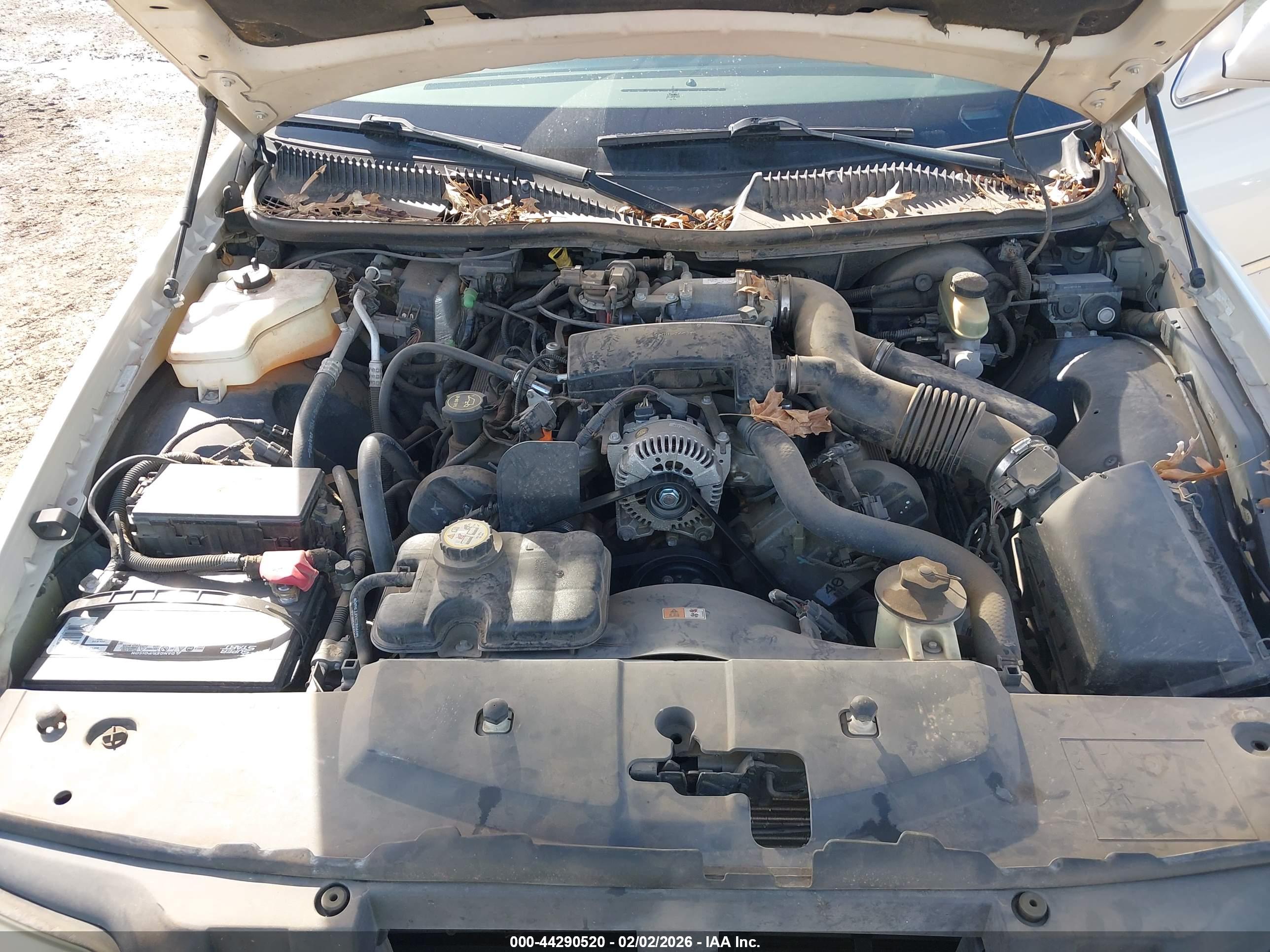 LINCOLN TOWN image 10