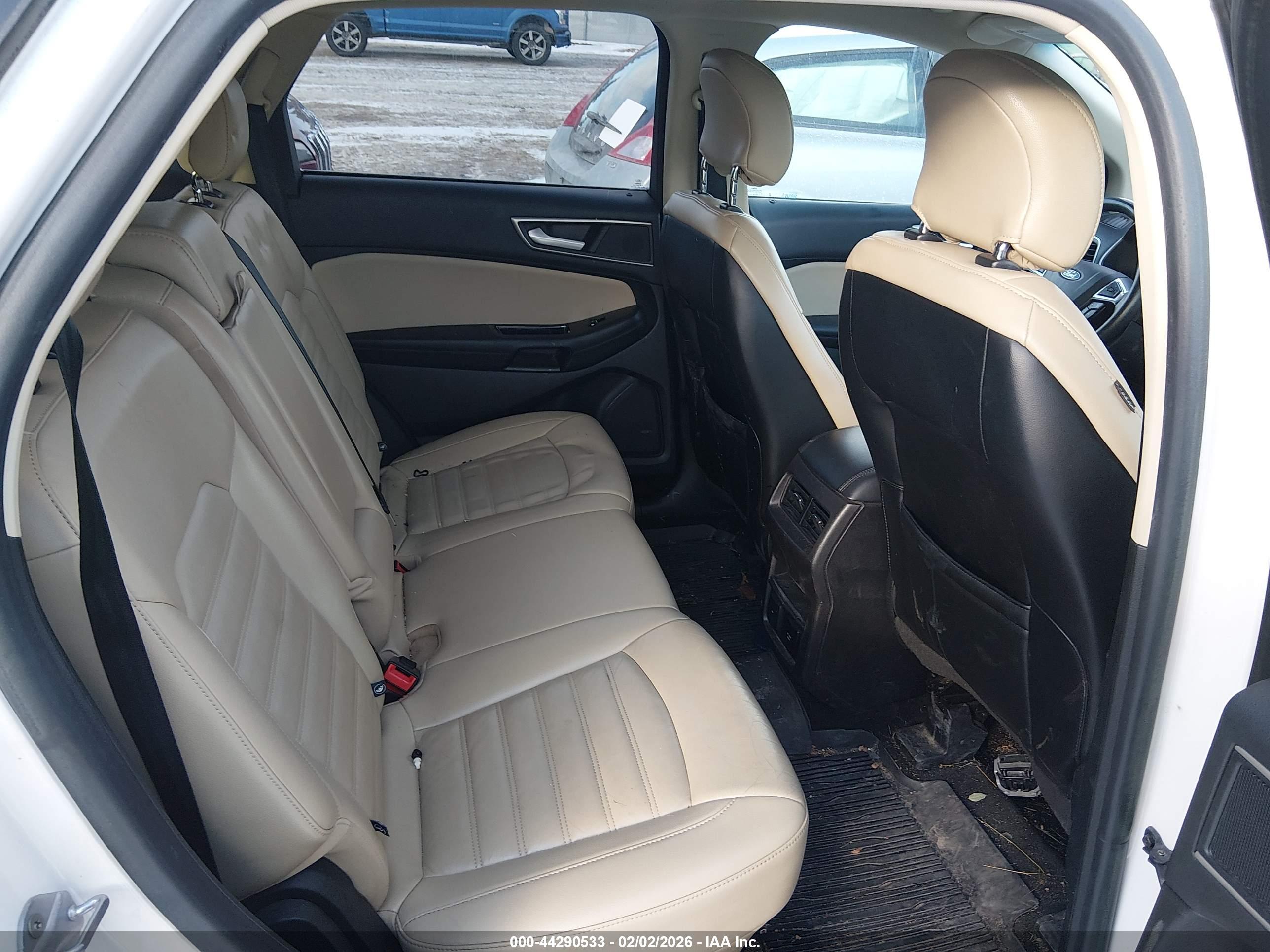 FORD EDGE image 8