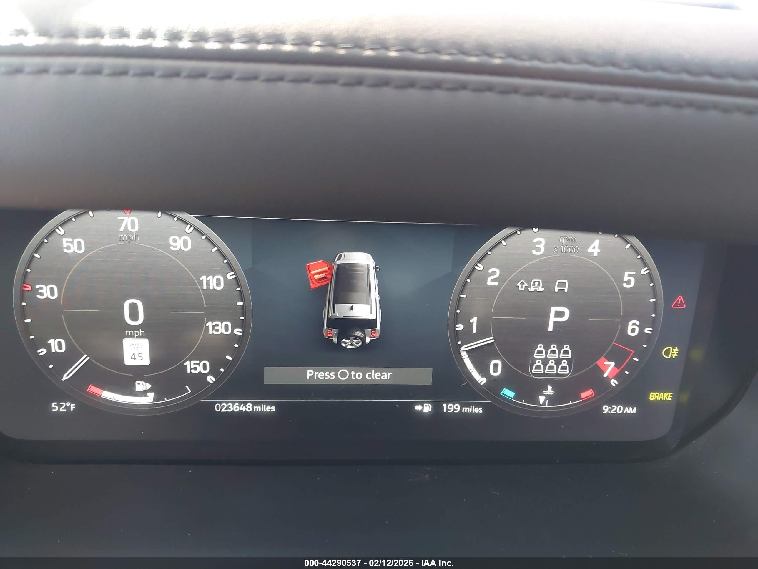 LAND ROVER image 7
