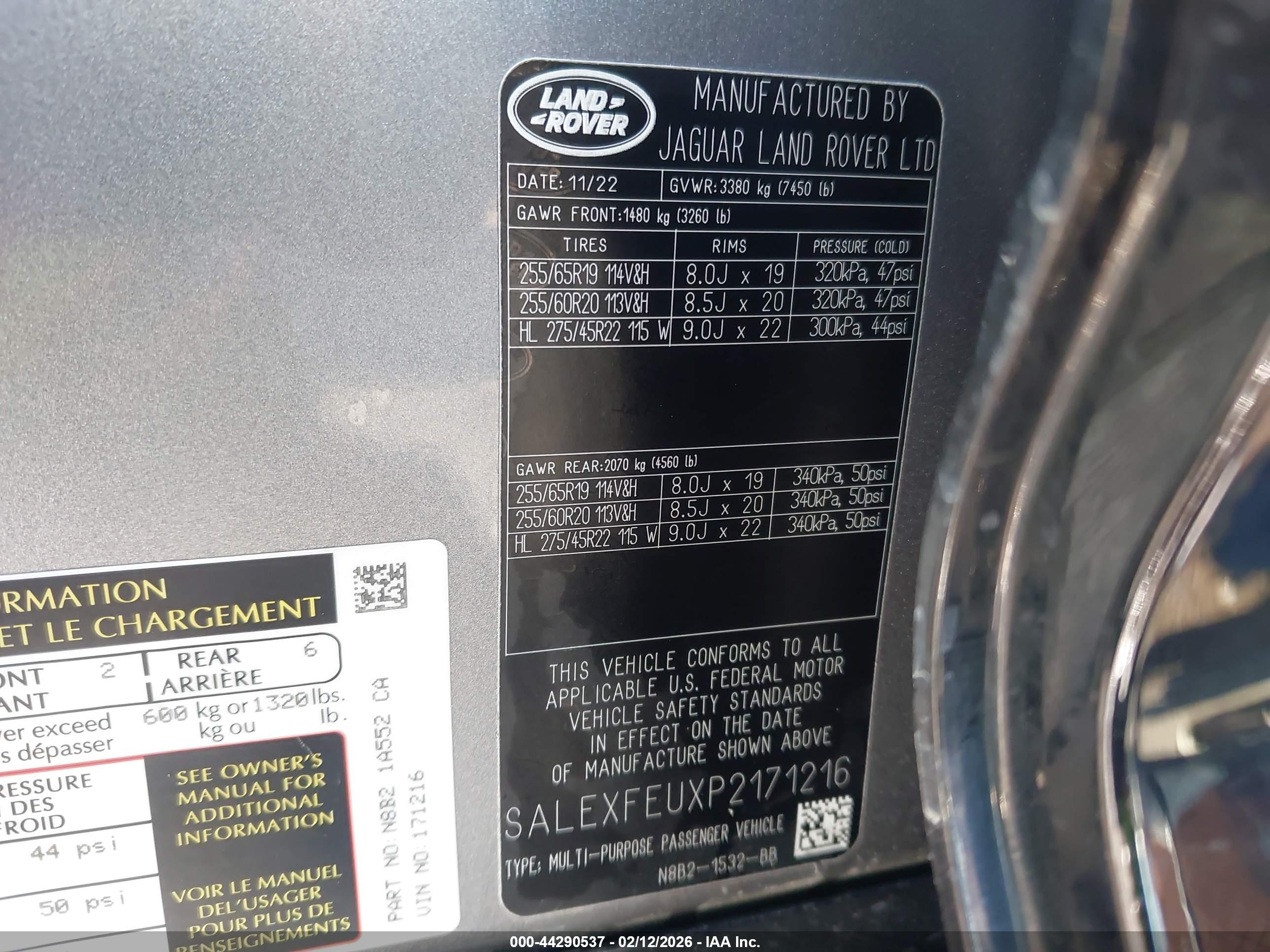 LAND ROVER image 9
