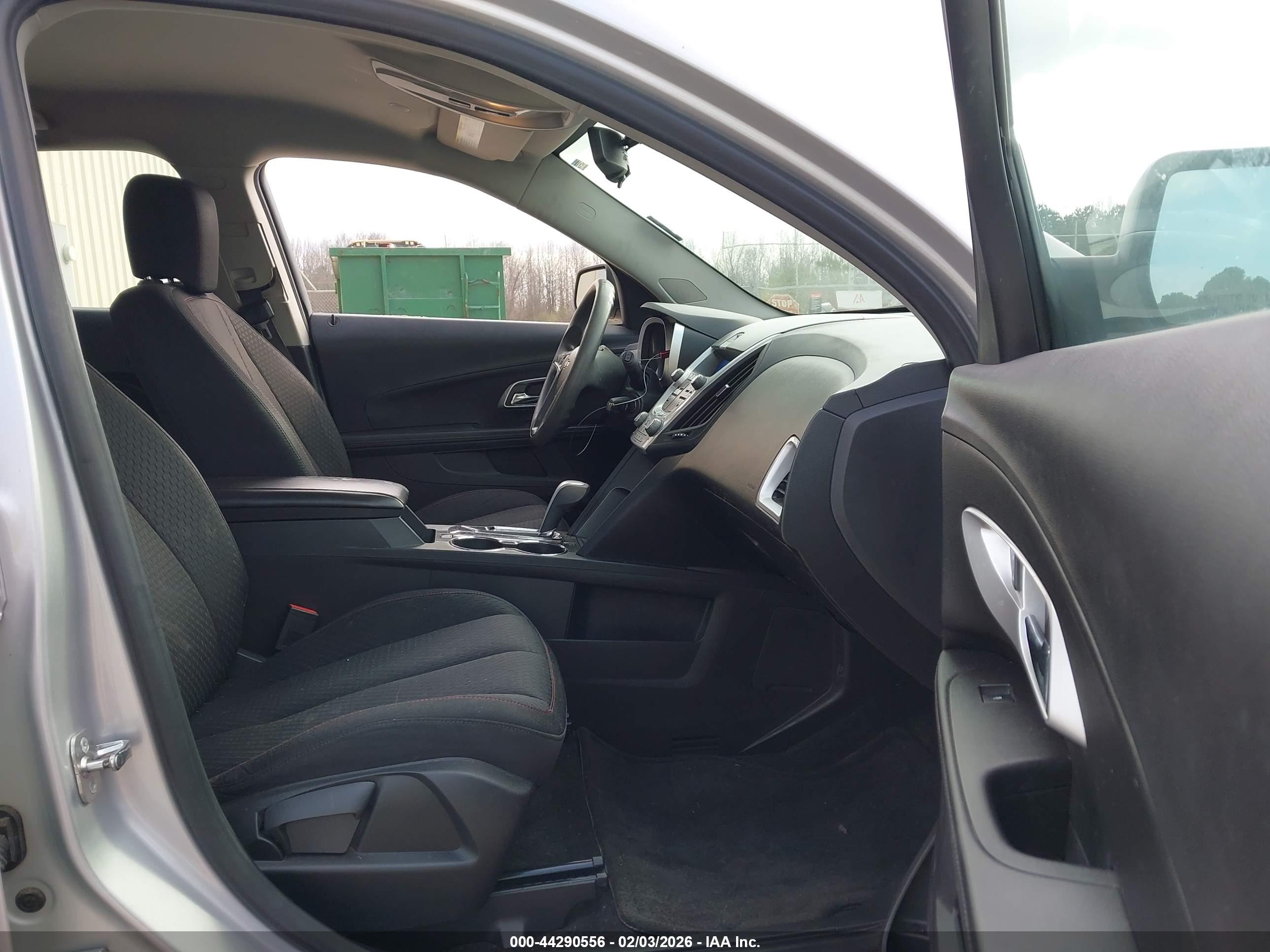 CHEVROLET EQUINOX image 5