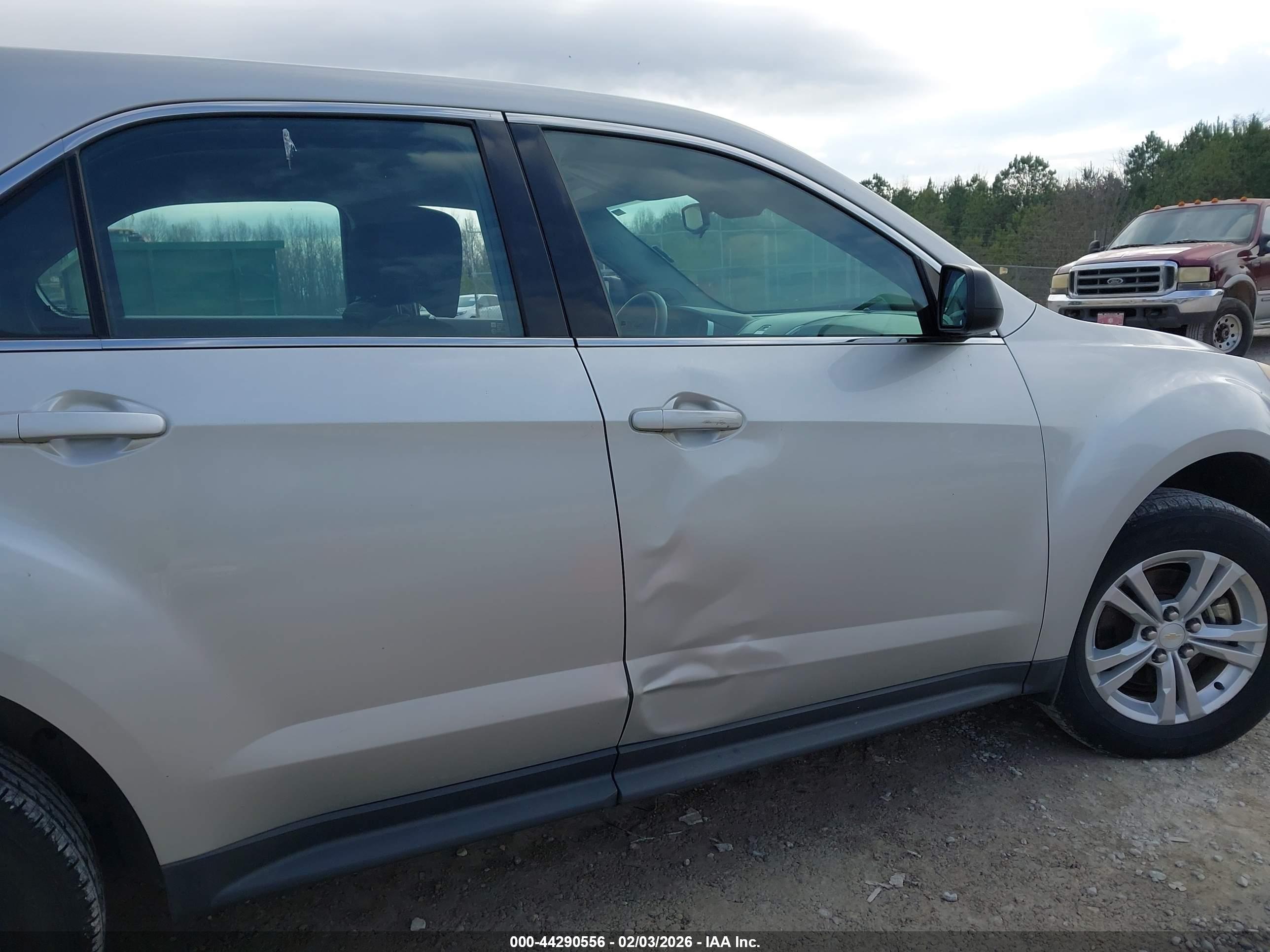 CHEVROLET EQUINOX image 6