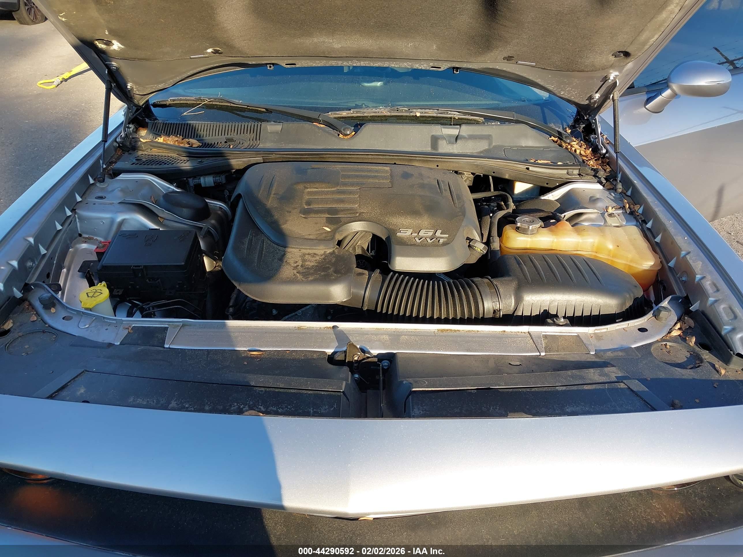 DODGE CHALLENGER image 10