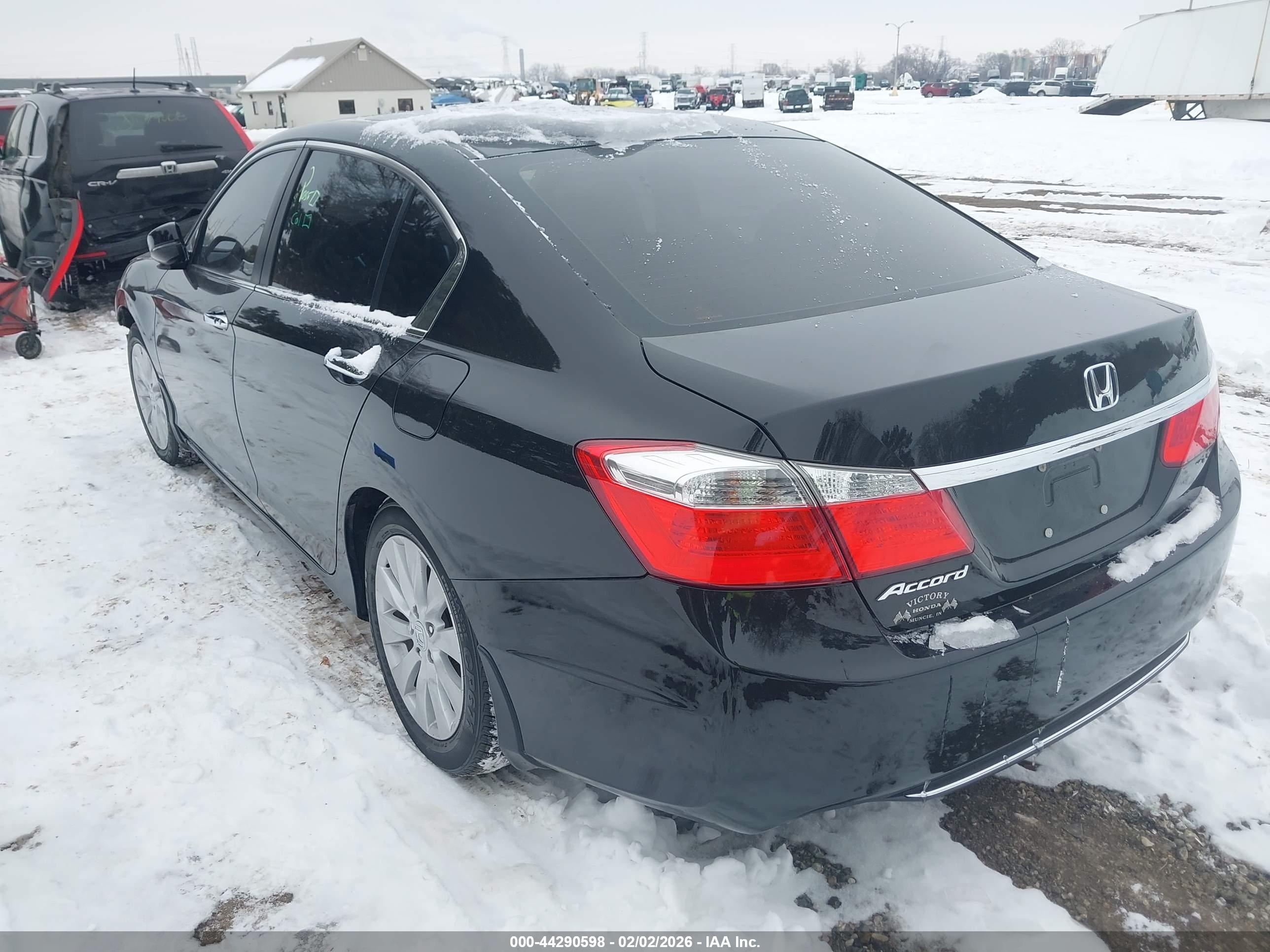 HONDA ACCORD image 3