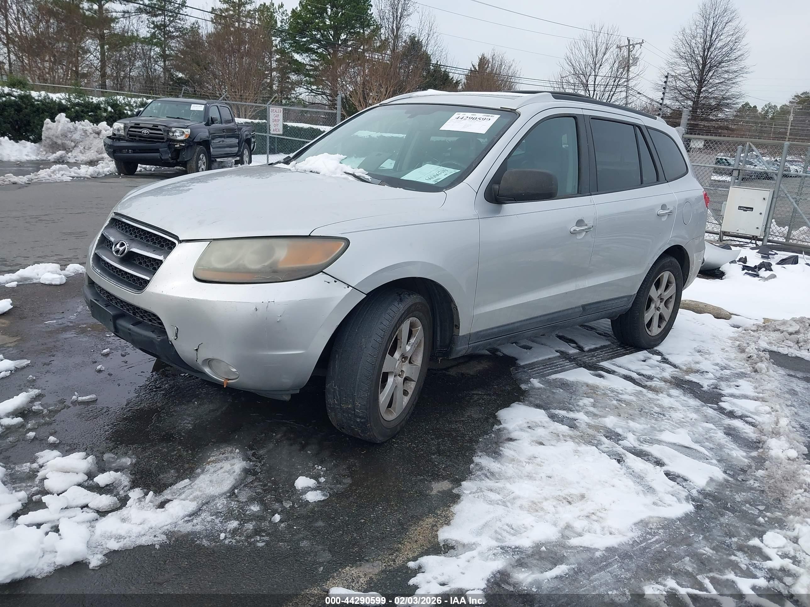 HYUNDAI SANTA image 2