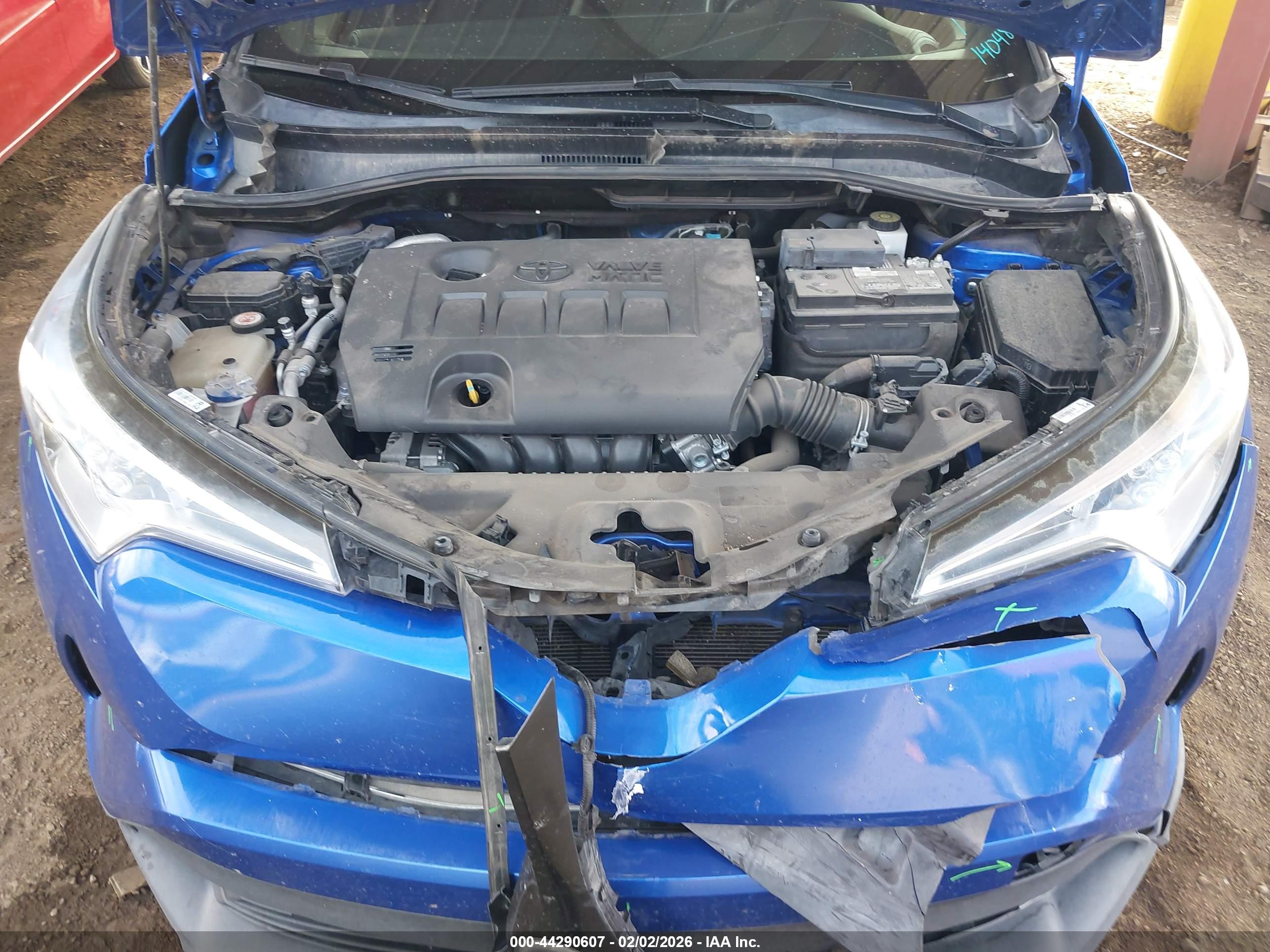 TOYOTA C-HR image 10