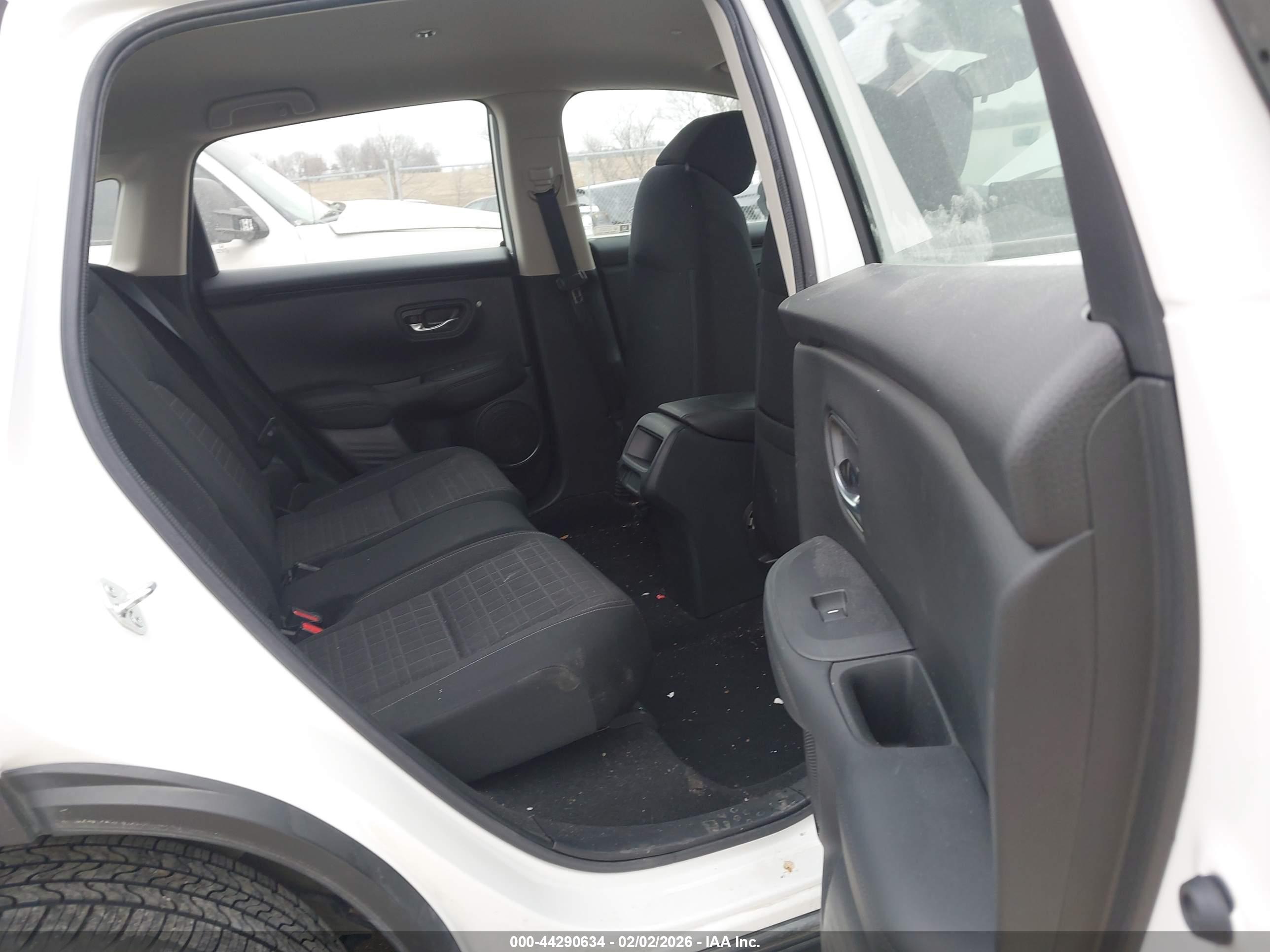 HONDA HR-V image 8