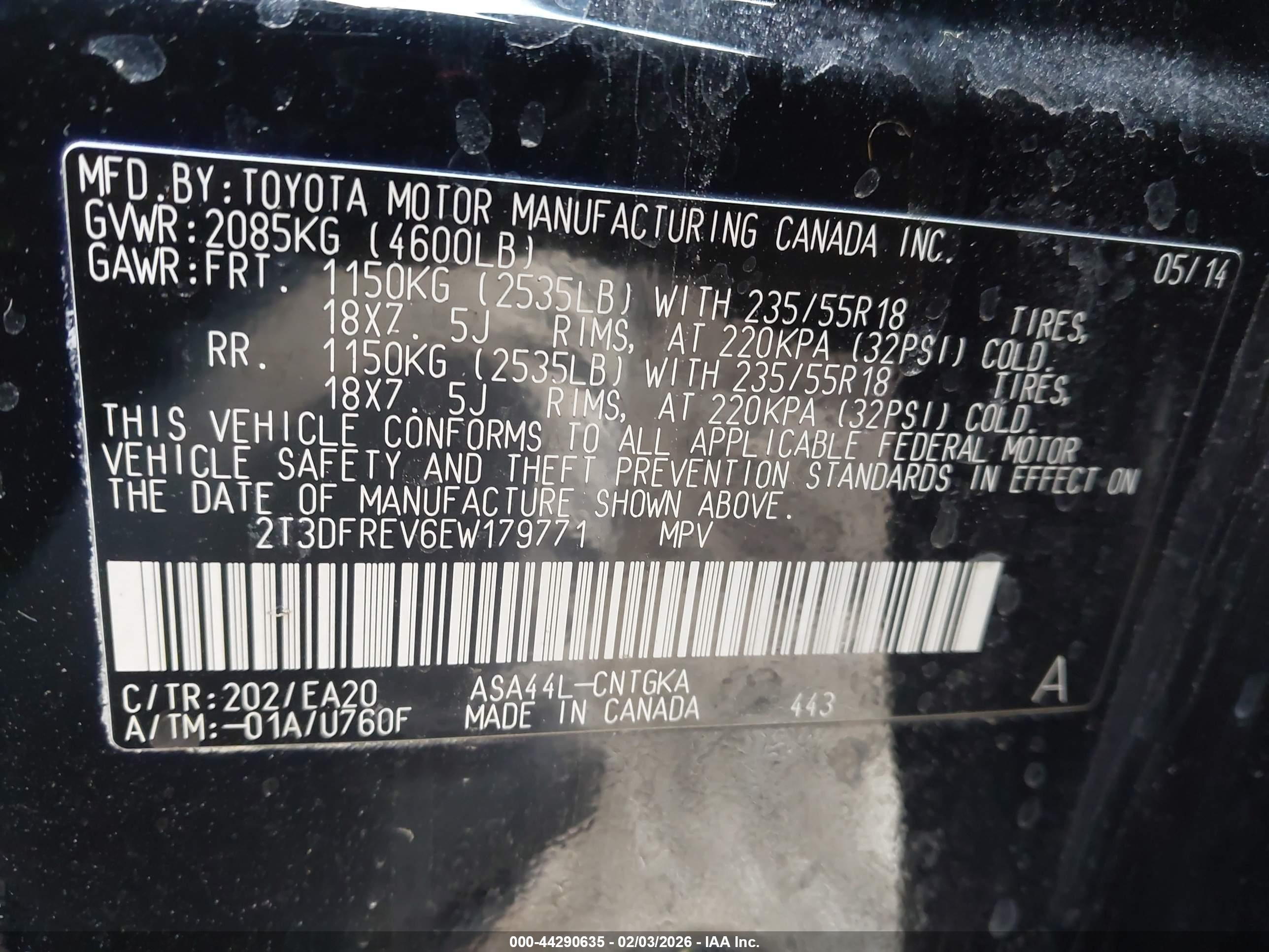 TOYOTA RAV4 image 9