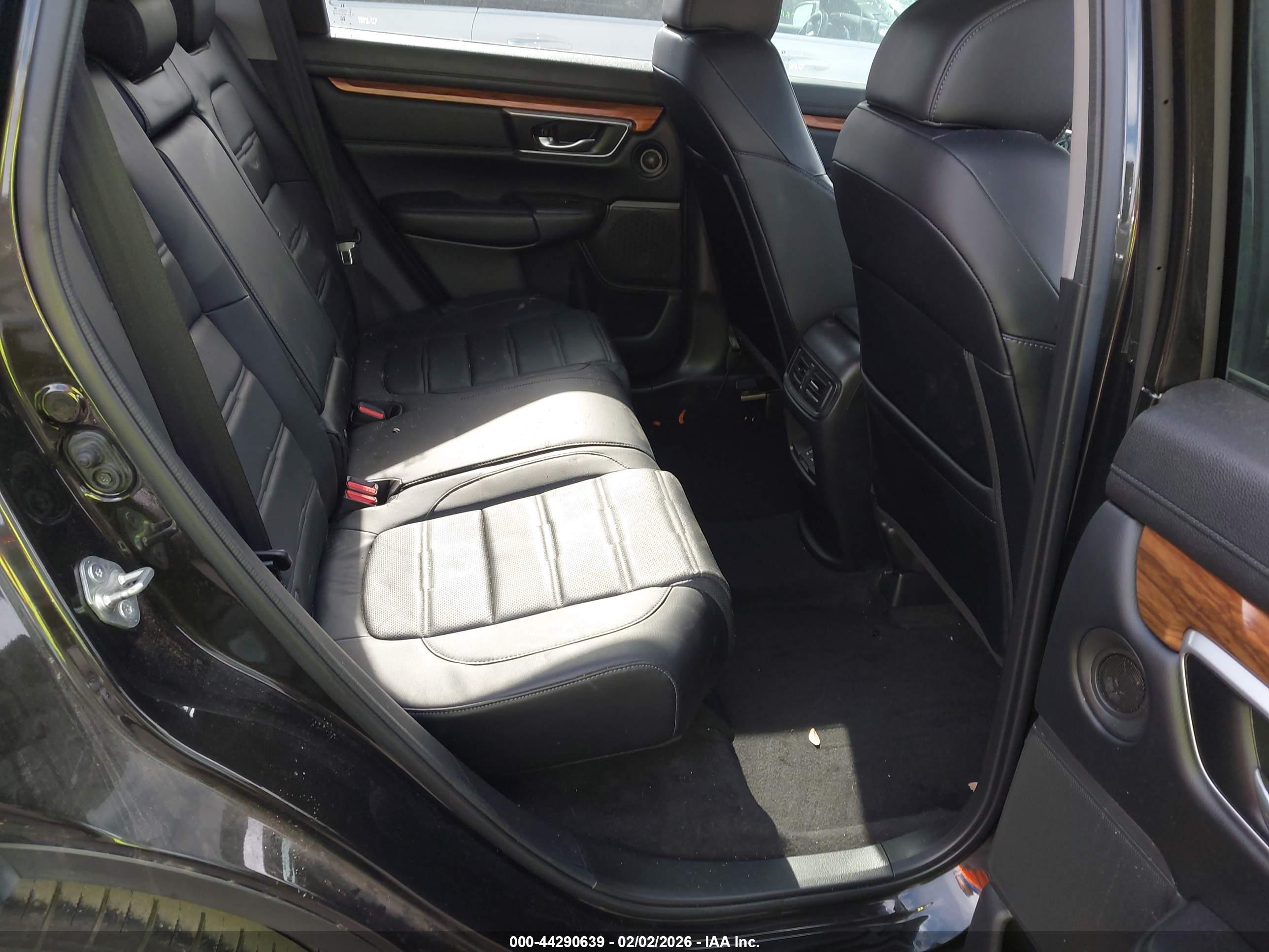 HONDA CR-V image 8