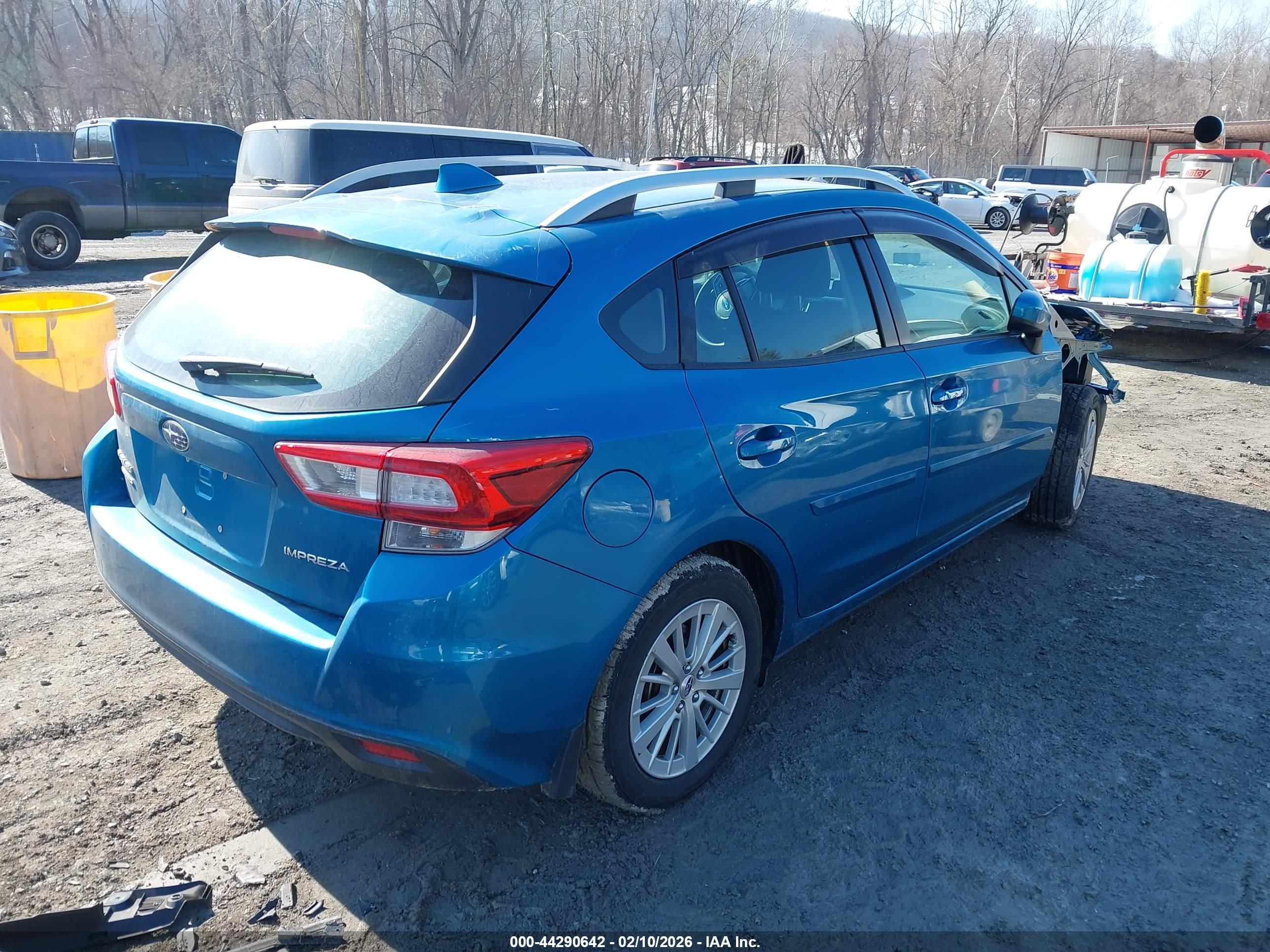 SUBARU IMPREZA image 4