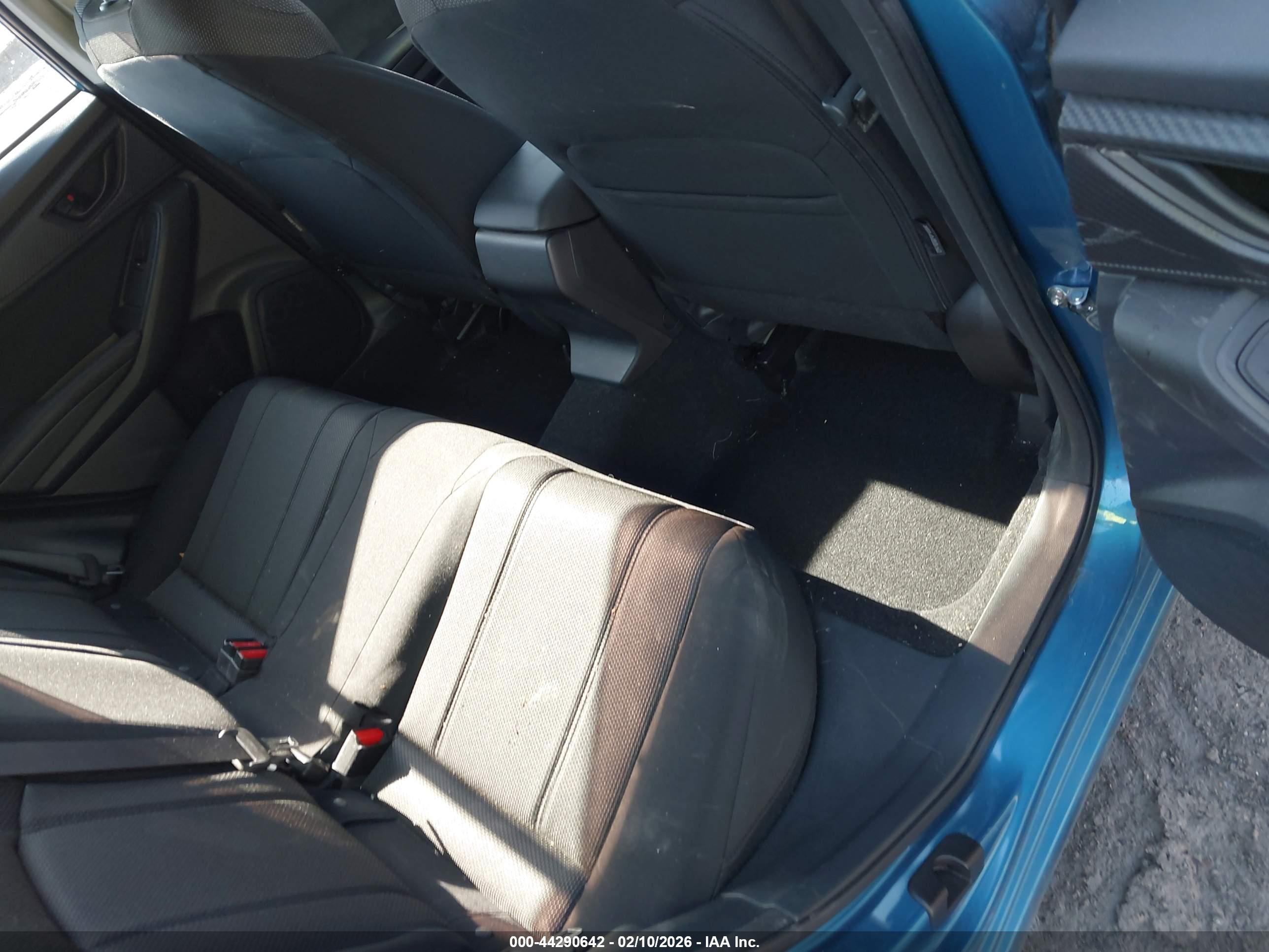 SUBARU IMPREZA image 8
