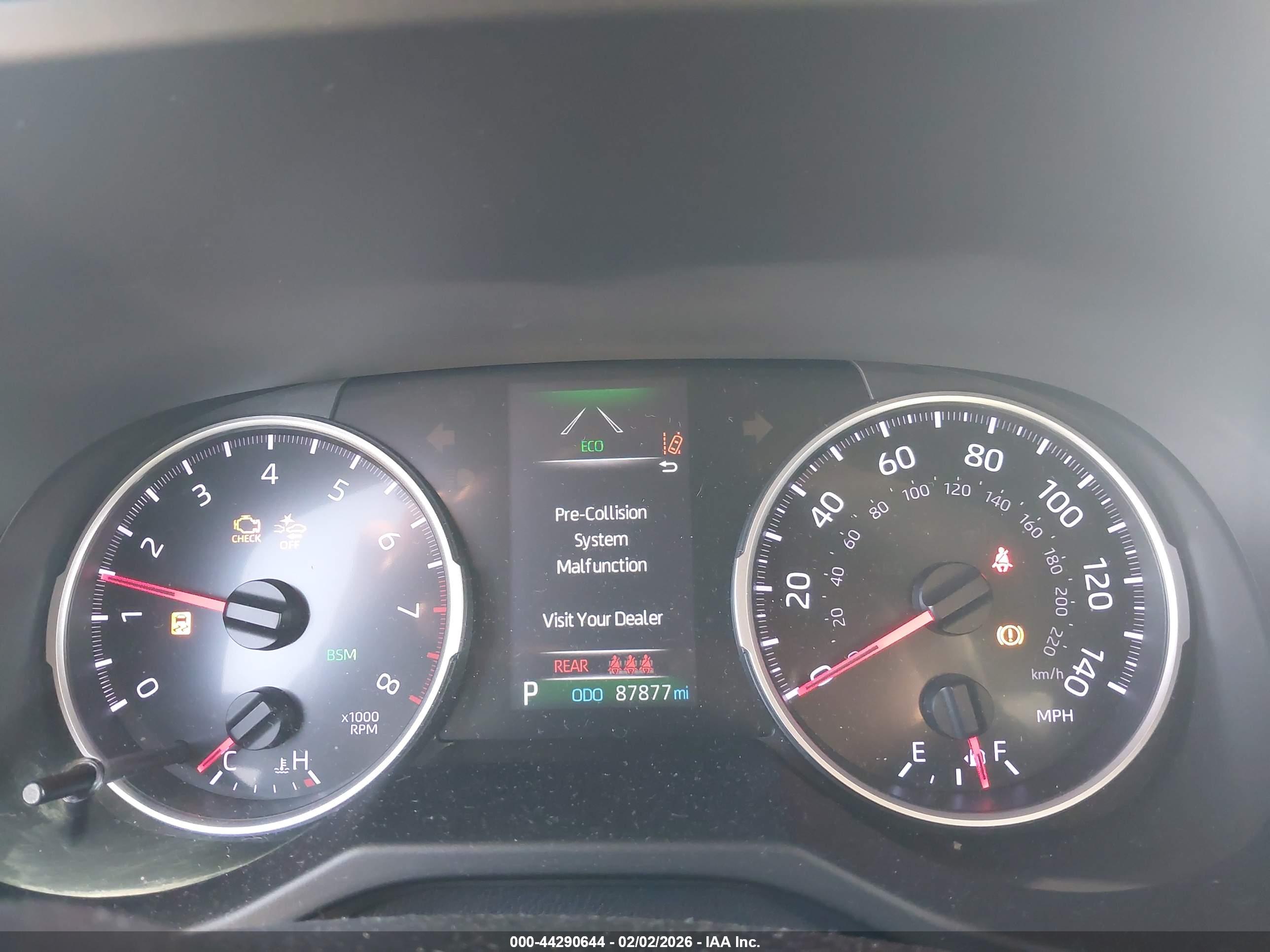 TOYOTA RAV4 image 7
