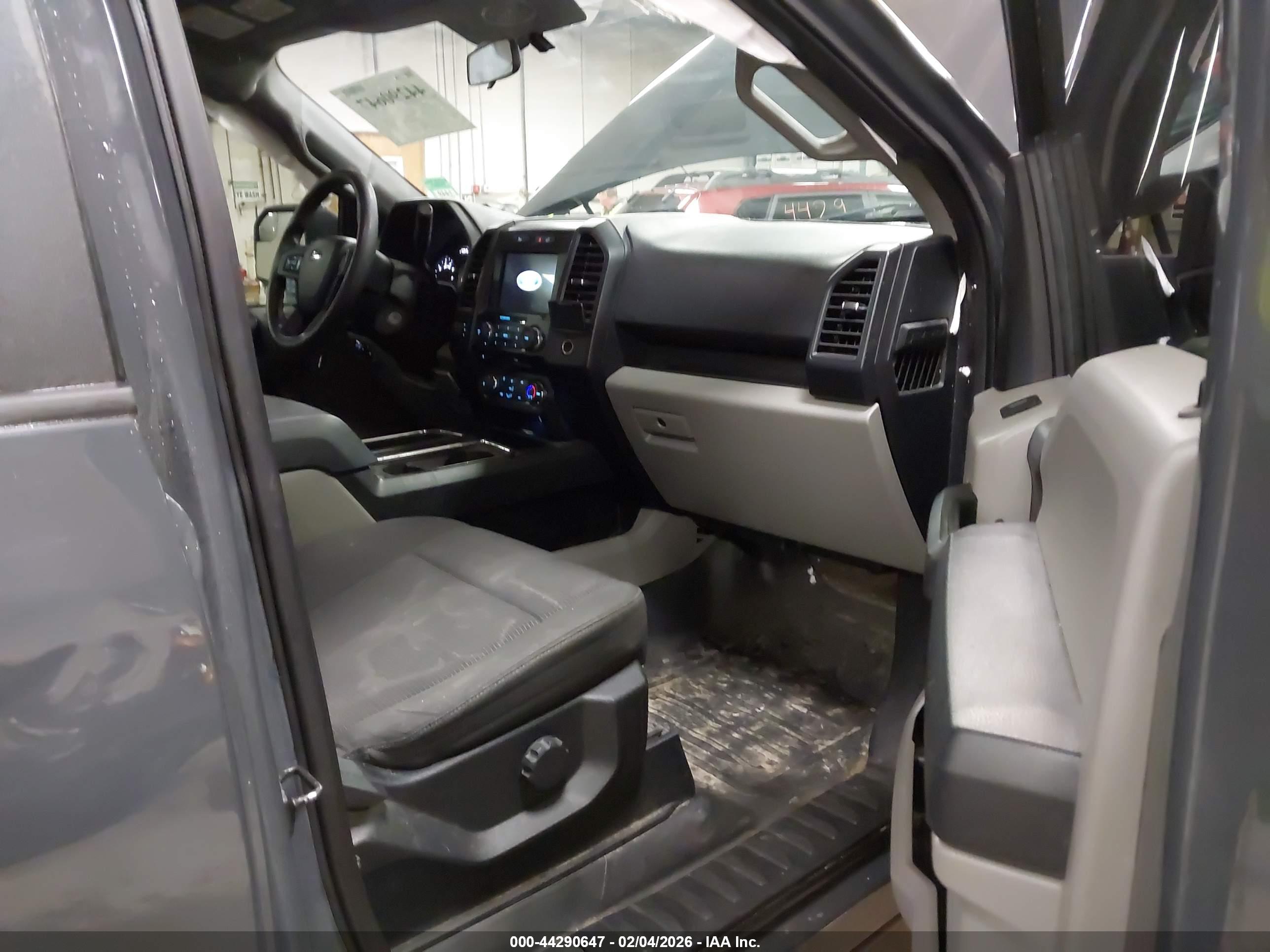 FORD F-150 image 5