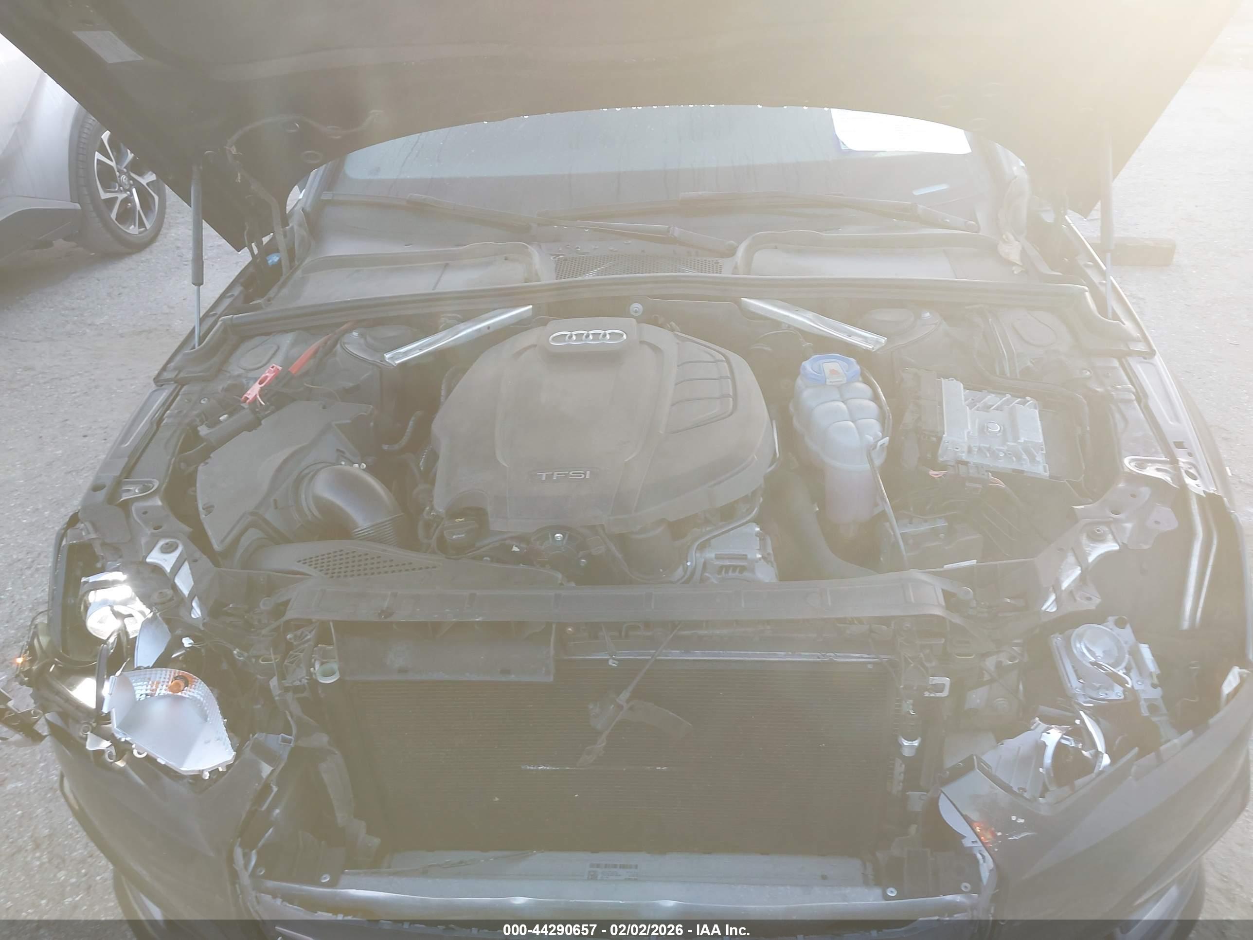 AUDI A4 image 10