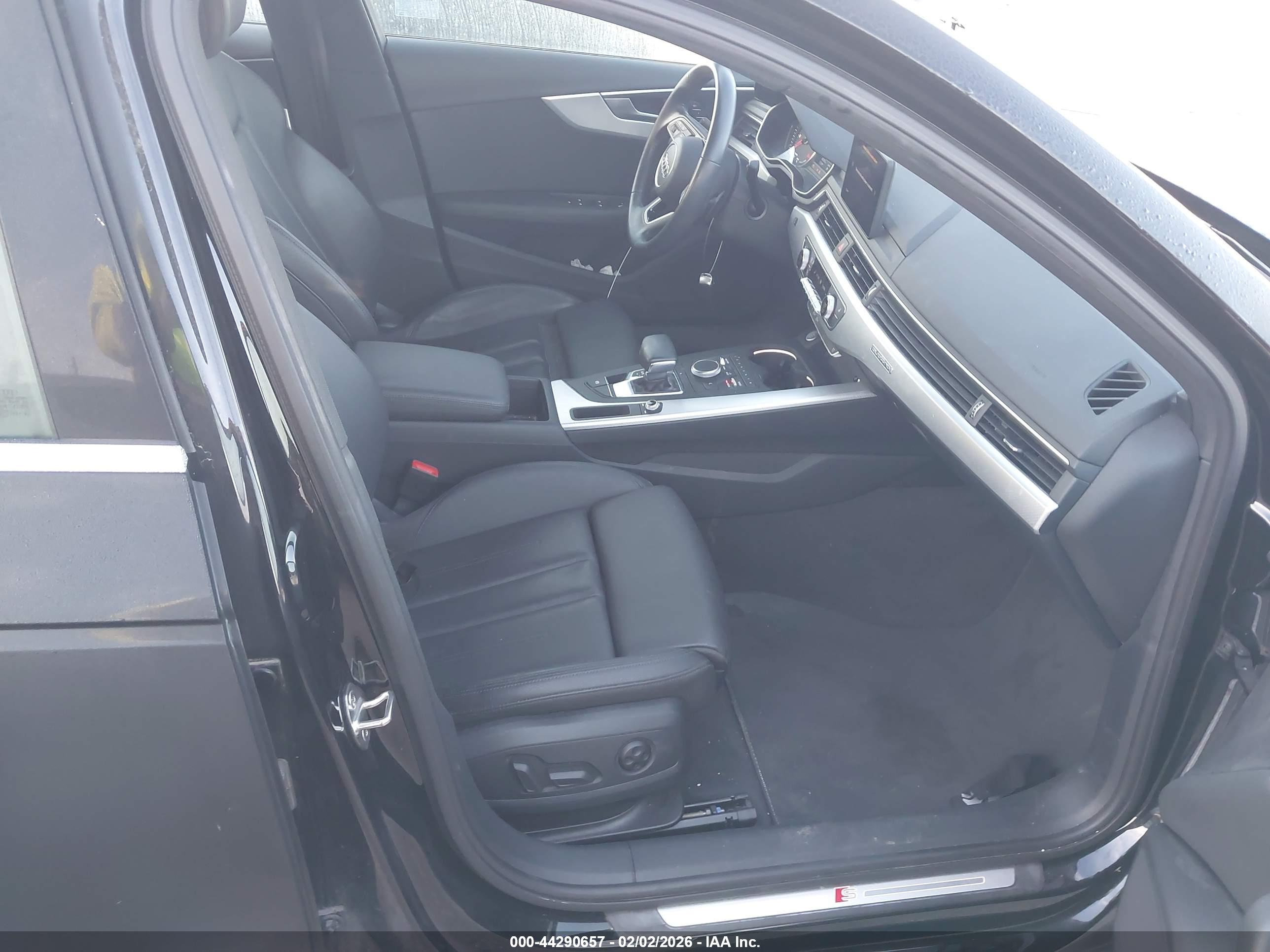 AUDI A4 image 5