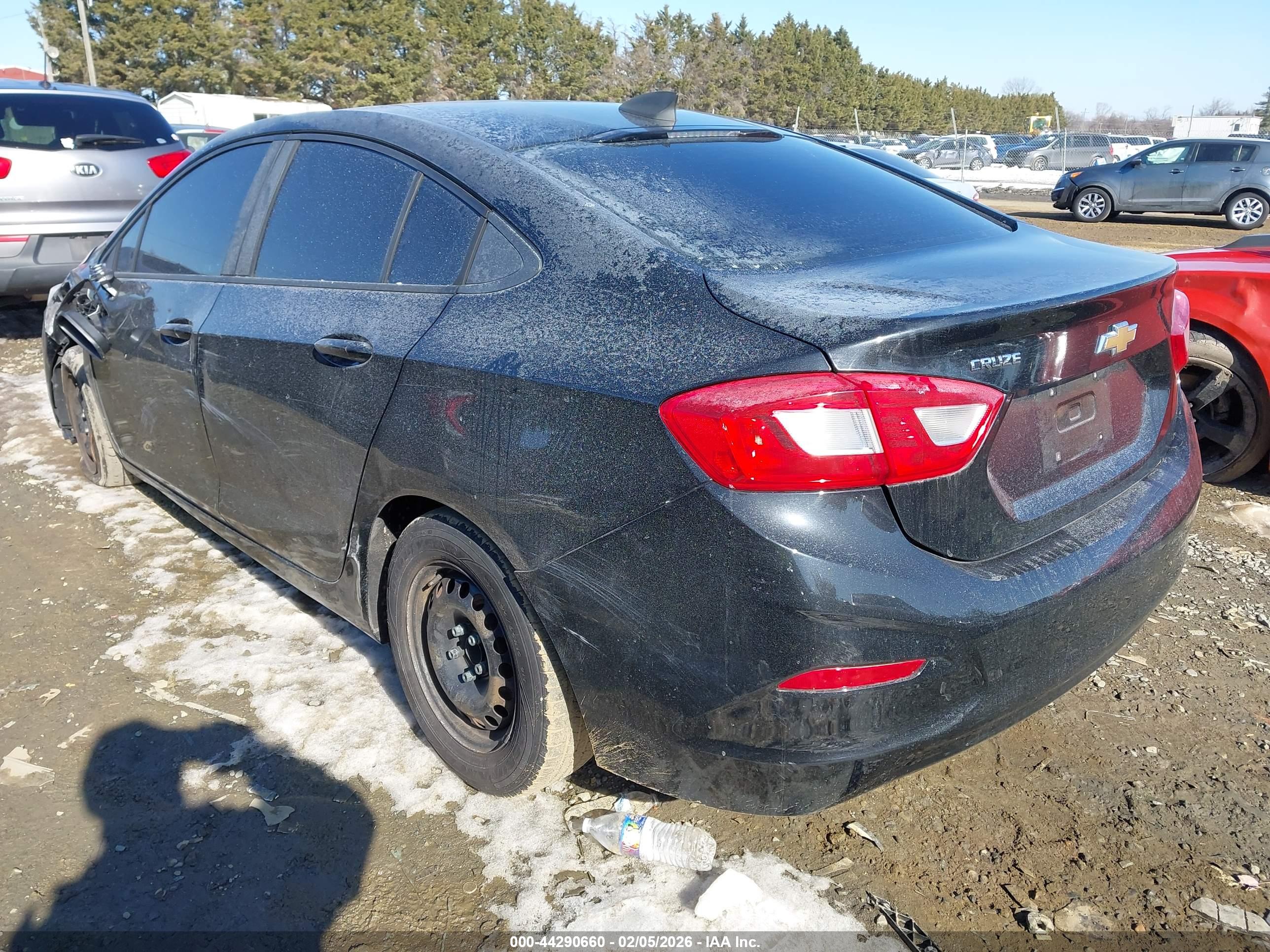 CHEVROLET CRUZE image 3
