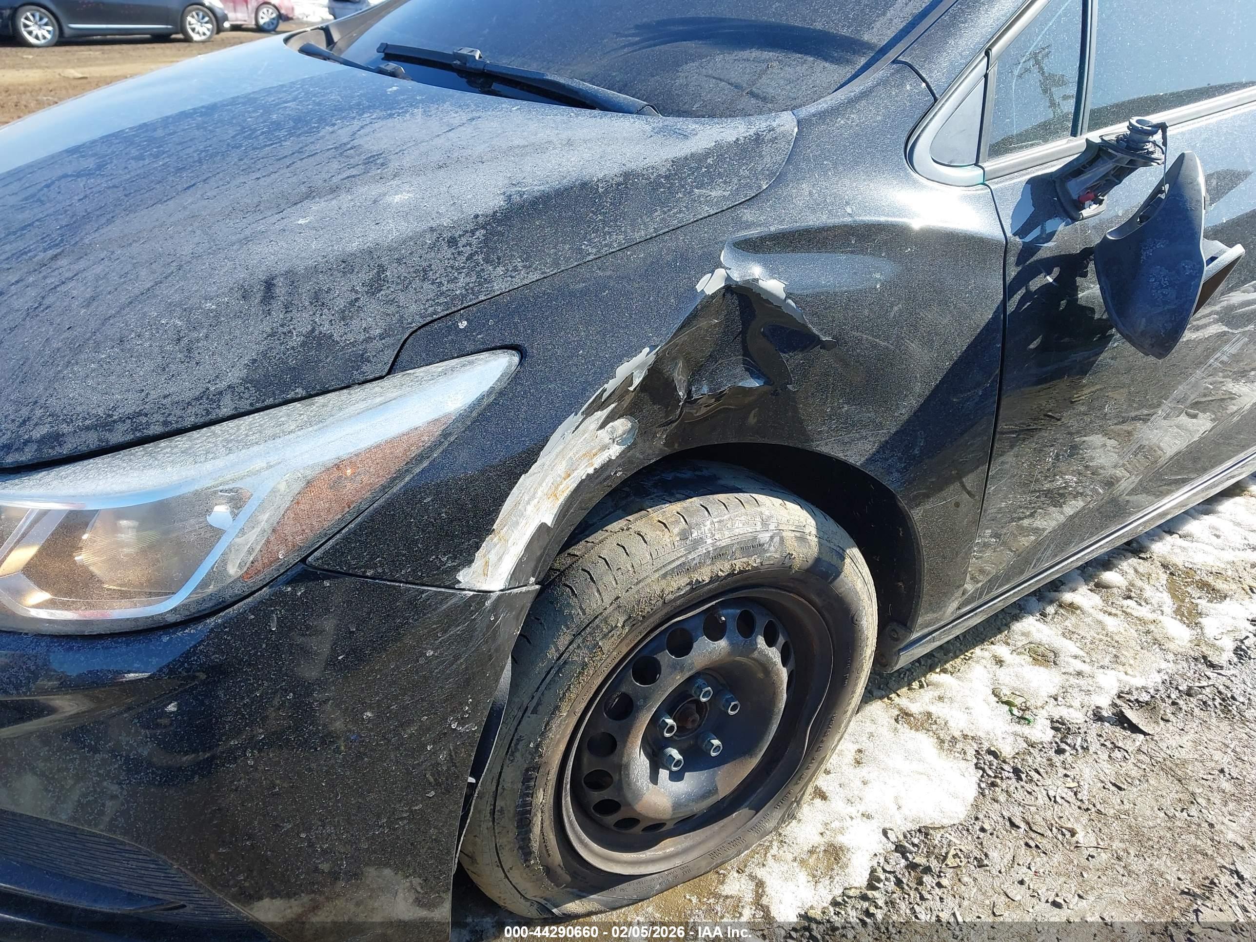 CHEVROLET CRUZE image 6