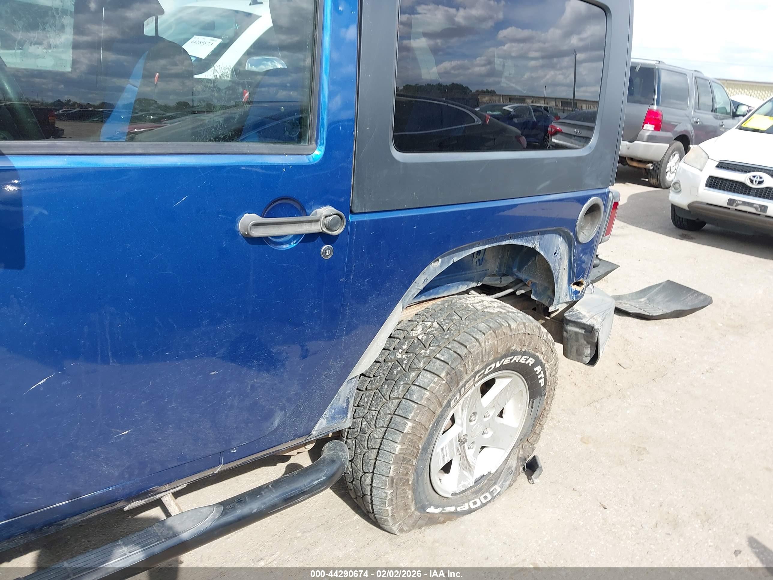 JEEP WRANGLER image 6