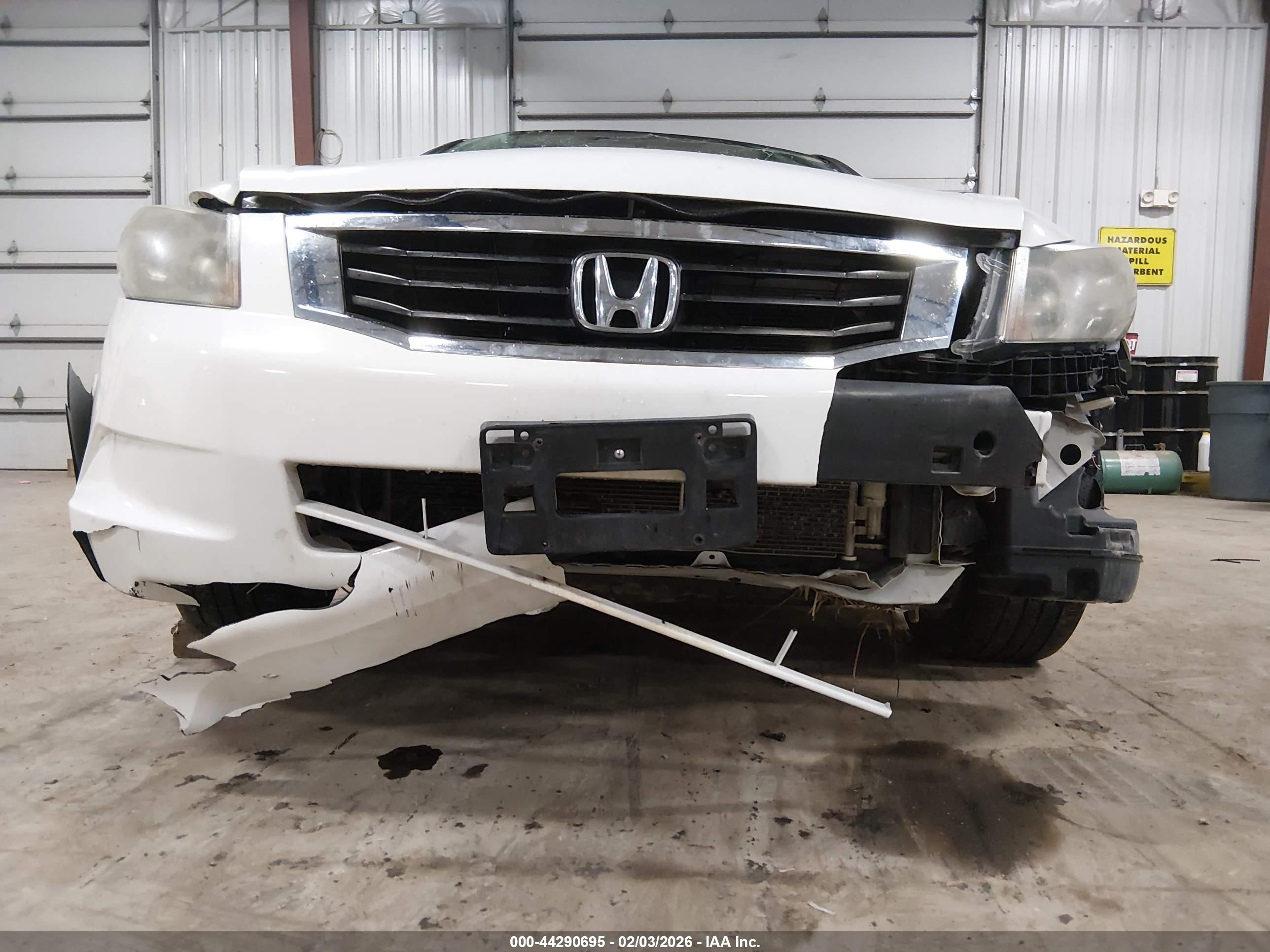 HONDA ACCORD image 6