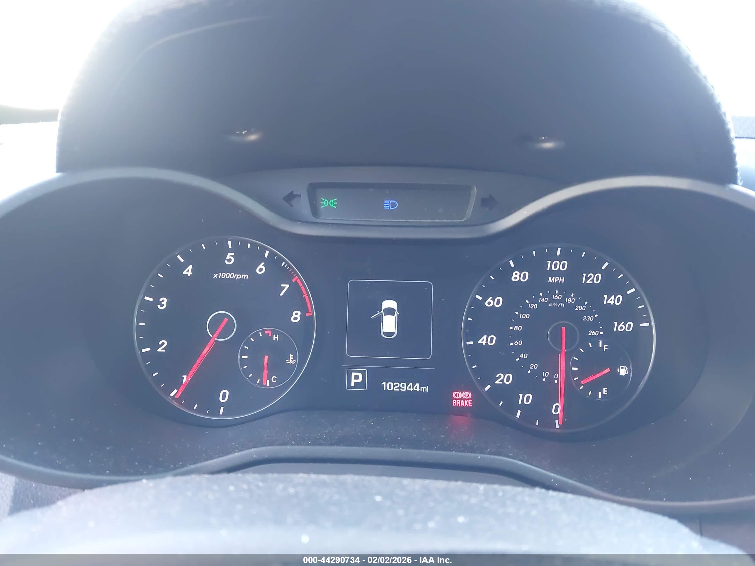 HYUNDAI VELOSTER image 7