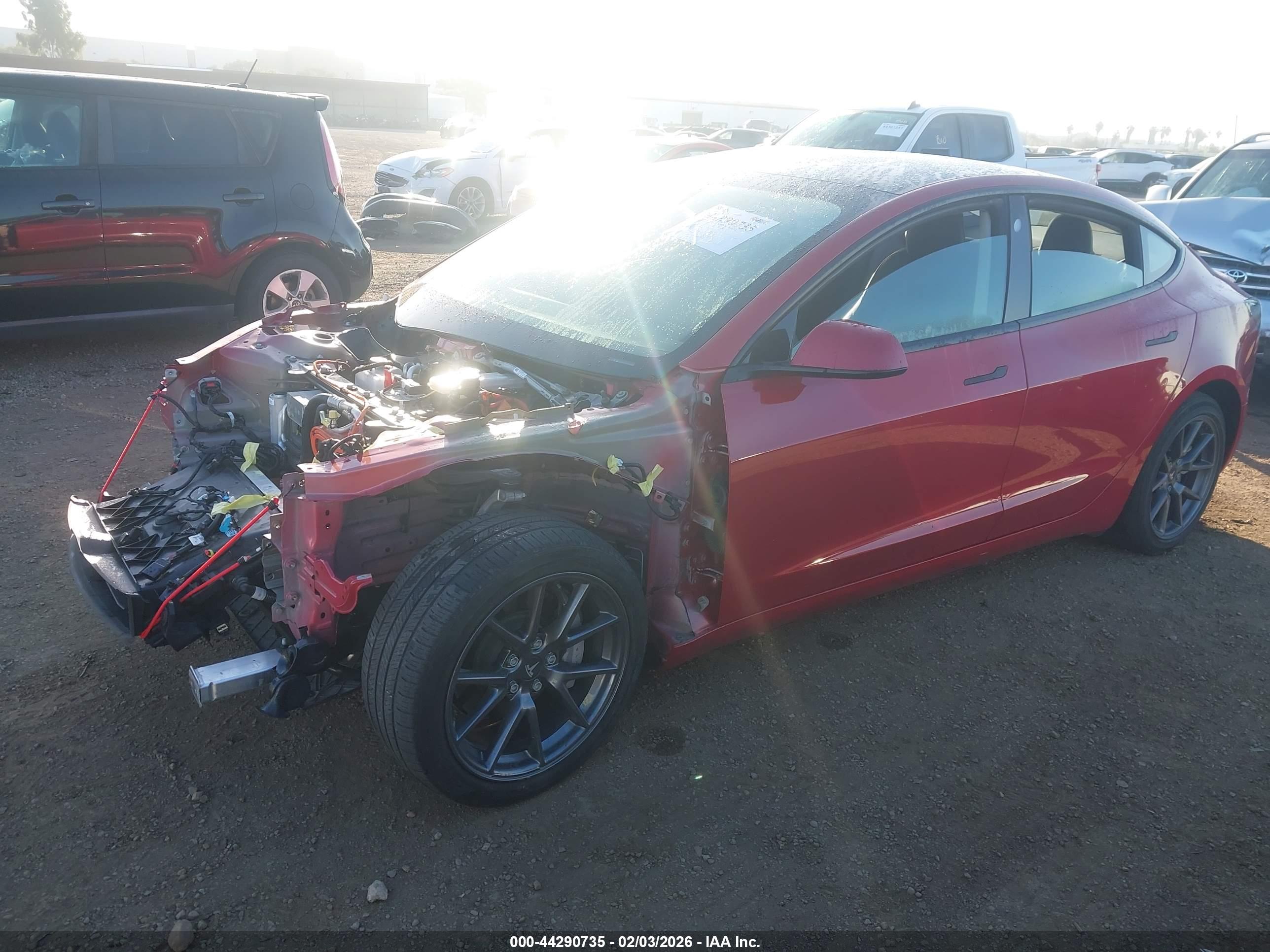 TESLA MODEL image 2