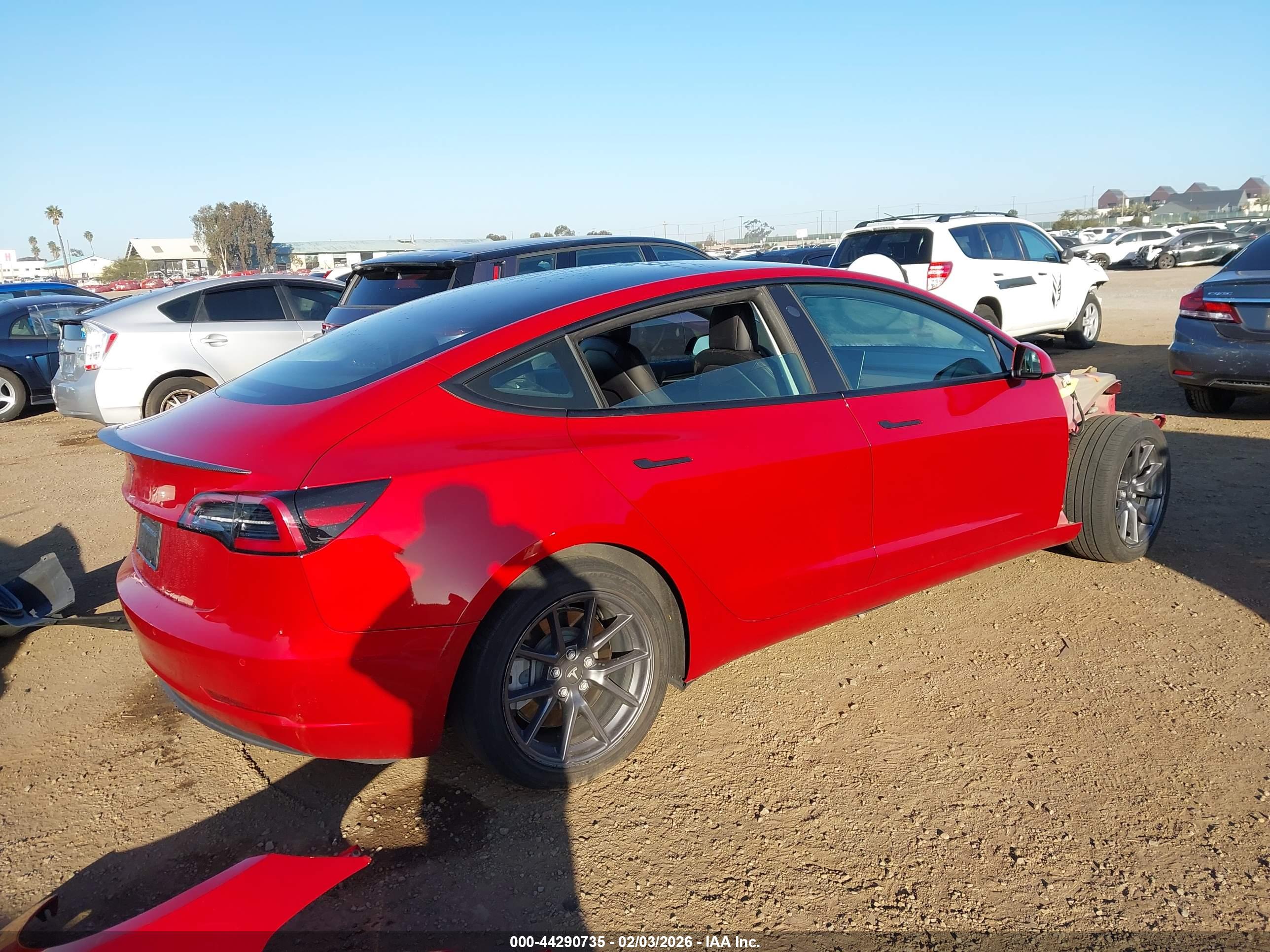 TESLA MODEL image 4