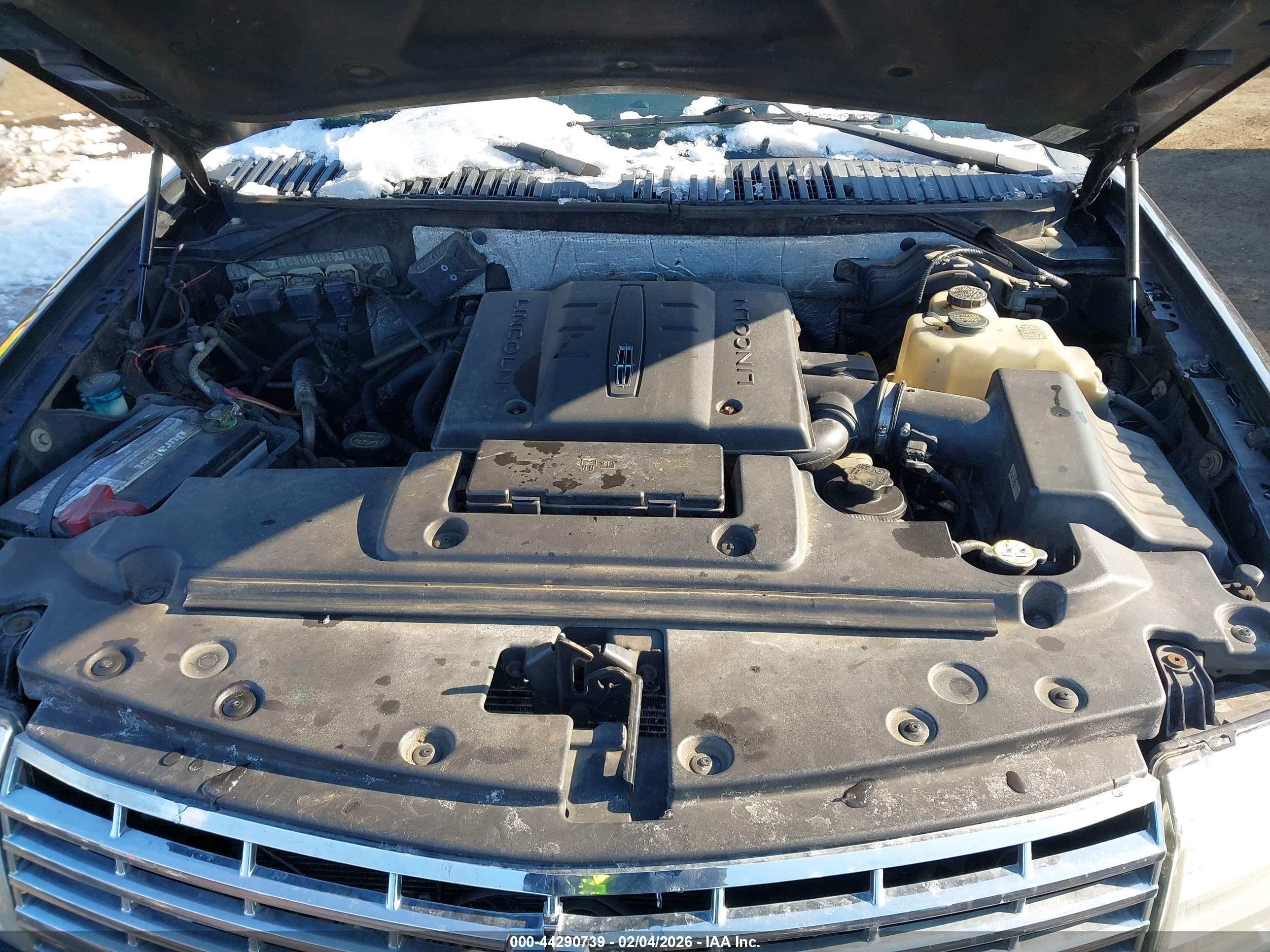 LINCOLN NAVIGATOR image 10