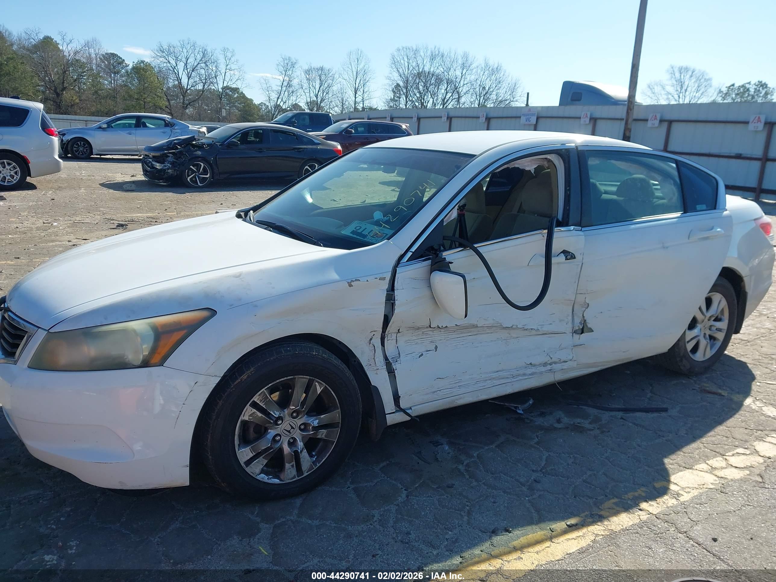 HONDA ACCORD image 6