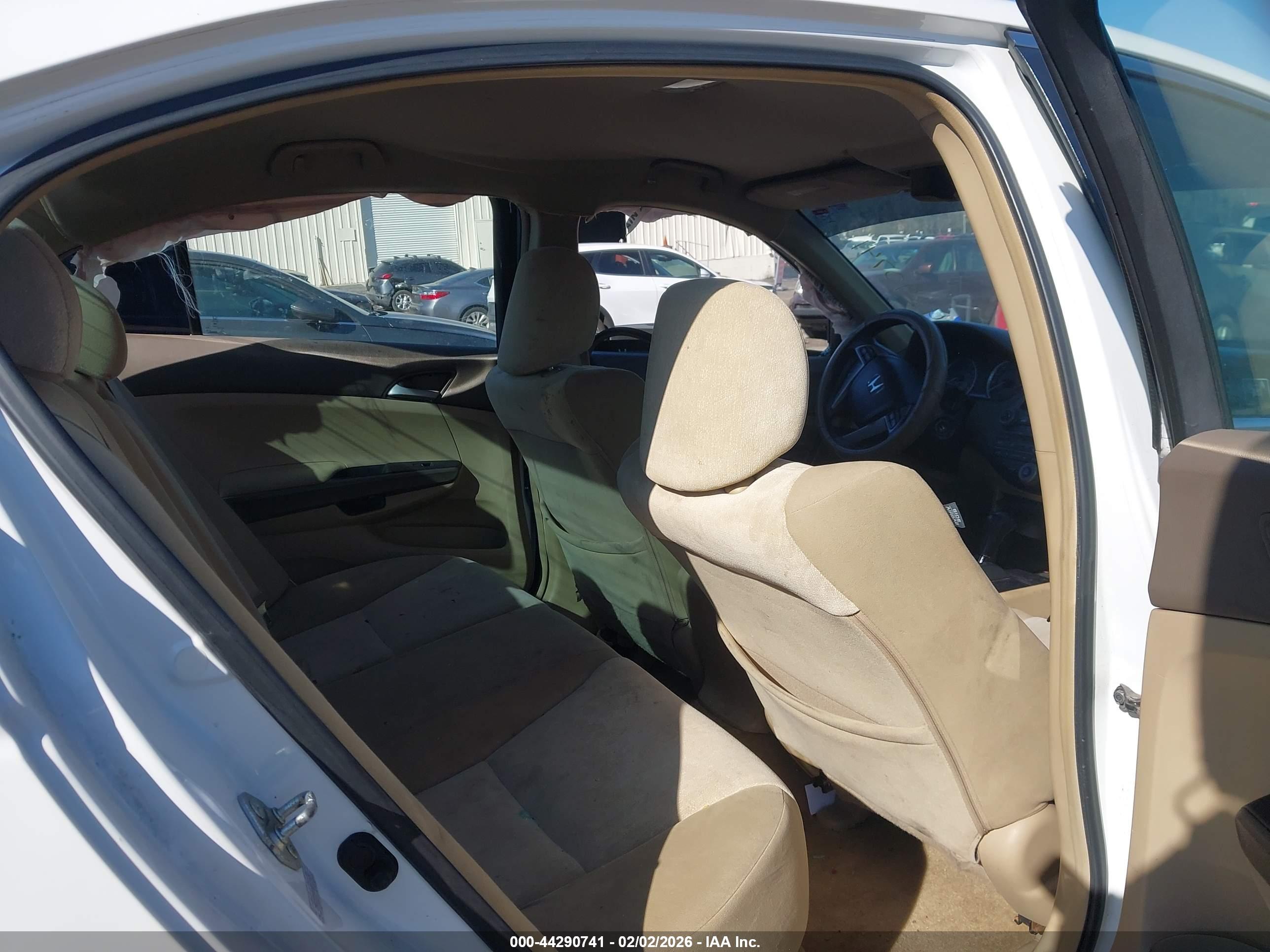 HONDA ACCORD image 8