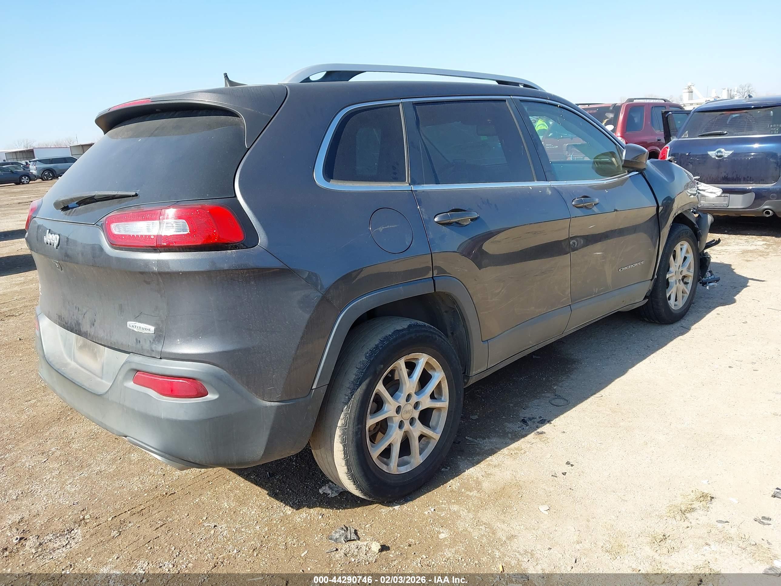 JEEP CHEROKEE image 4