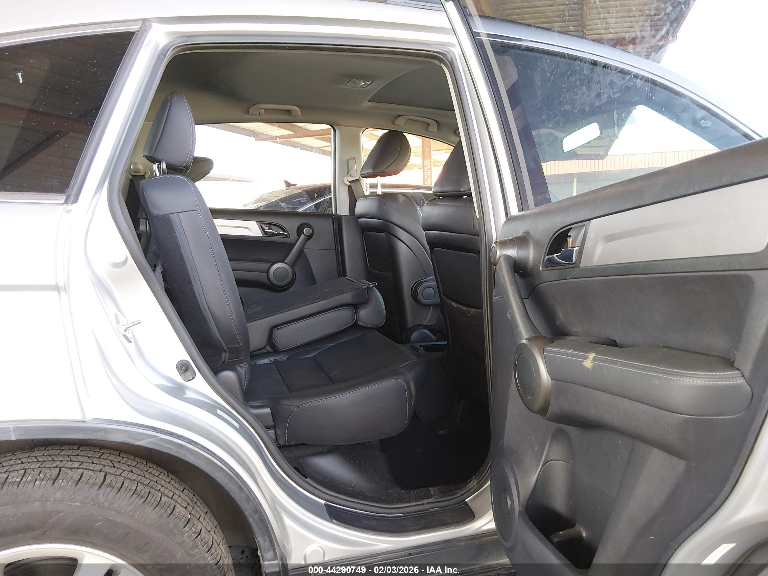 HONDA CR-V image 8