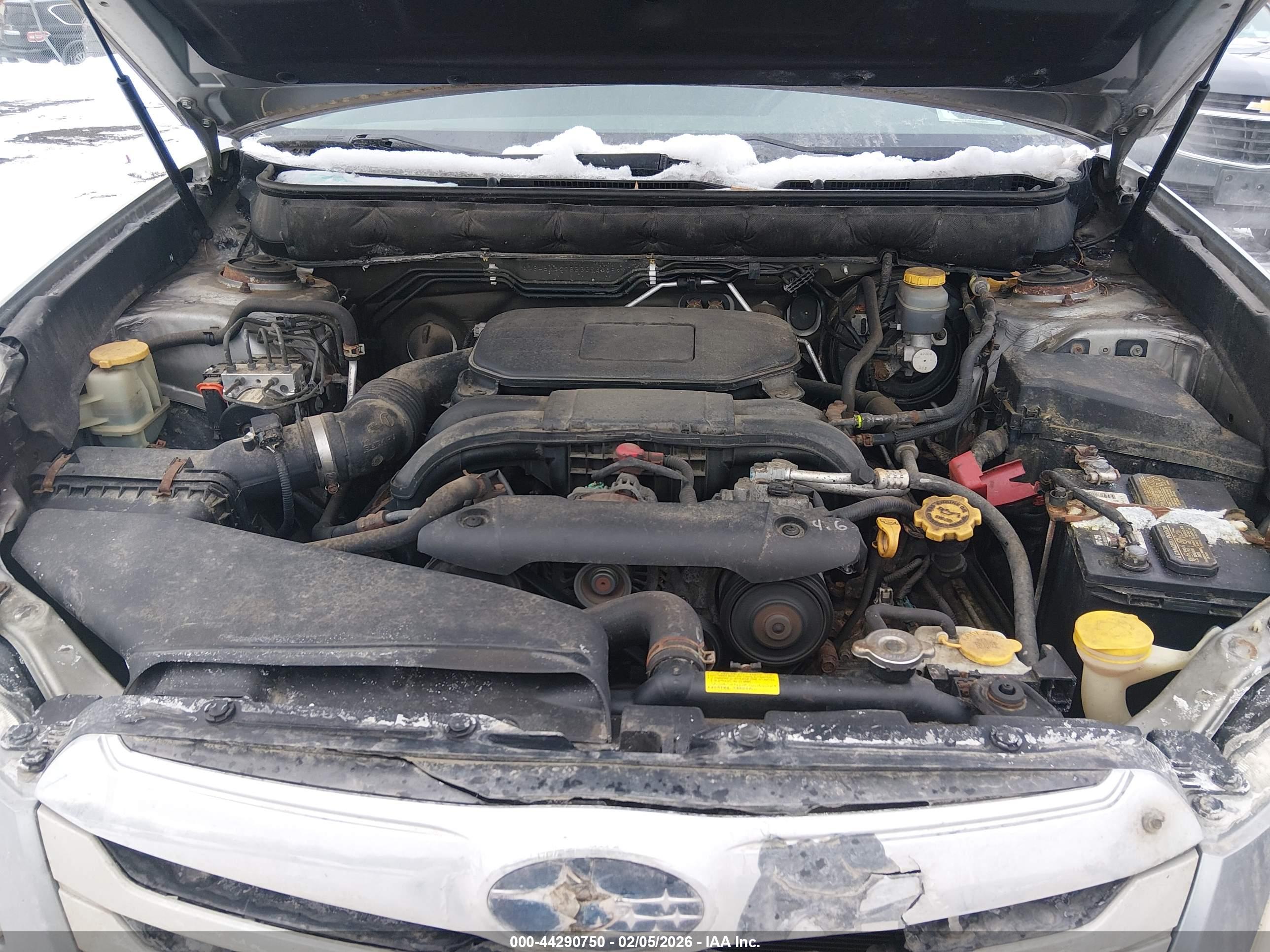 SUBARU OUTBACK image 10