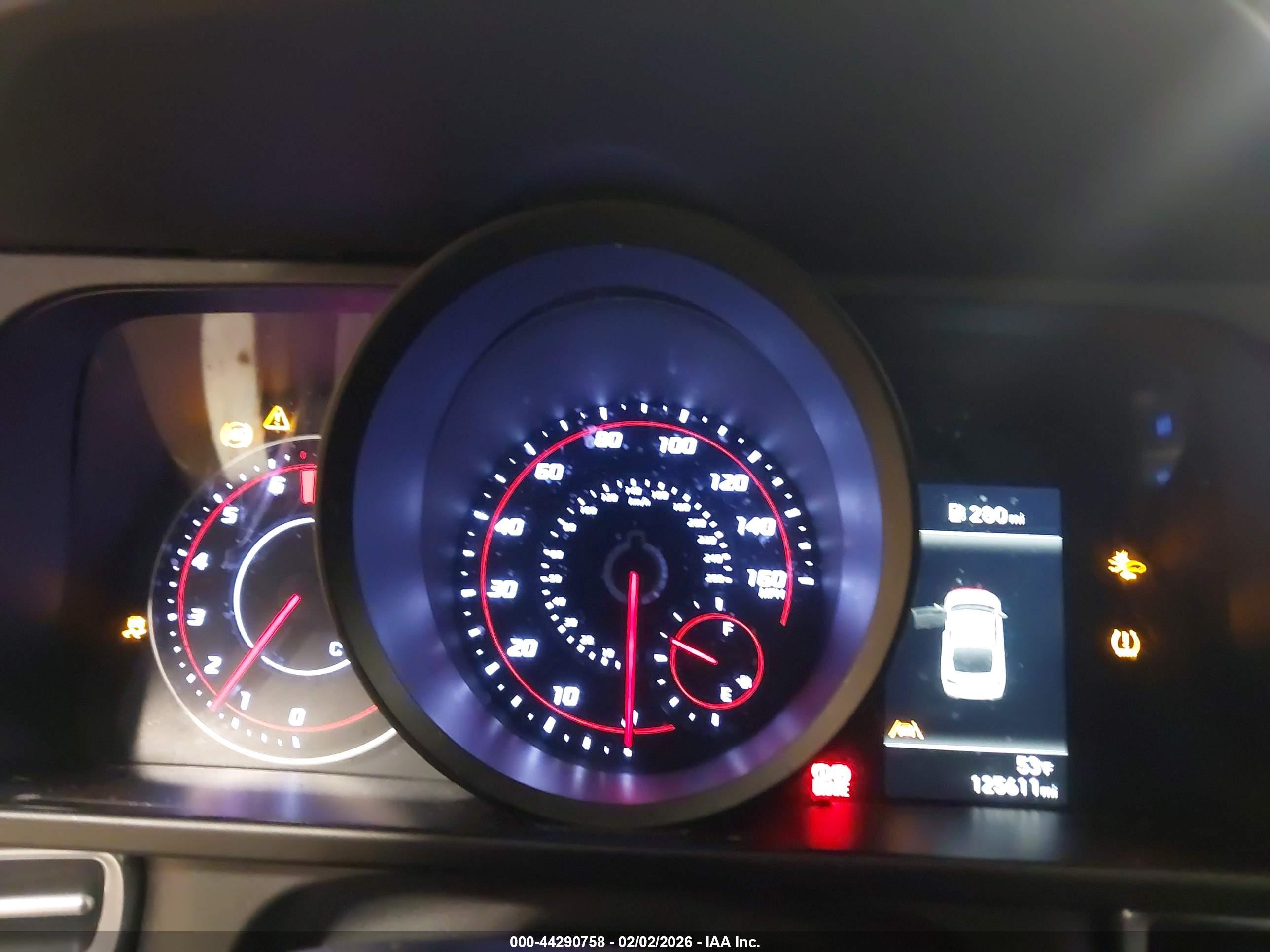 HYUNDAI ELANTRA image 7