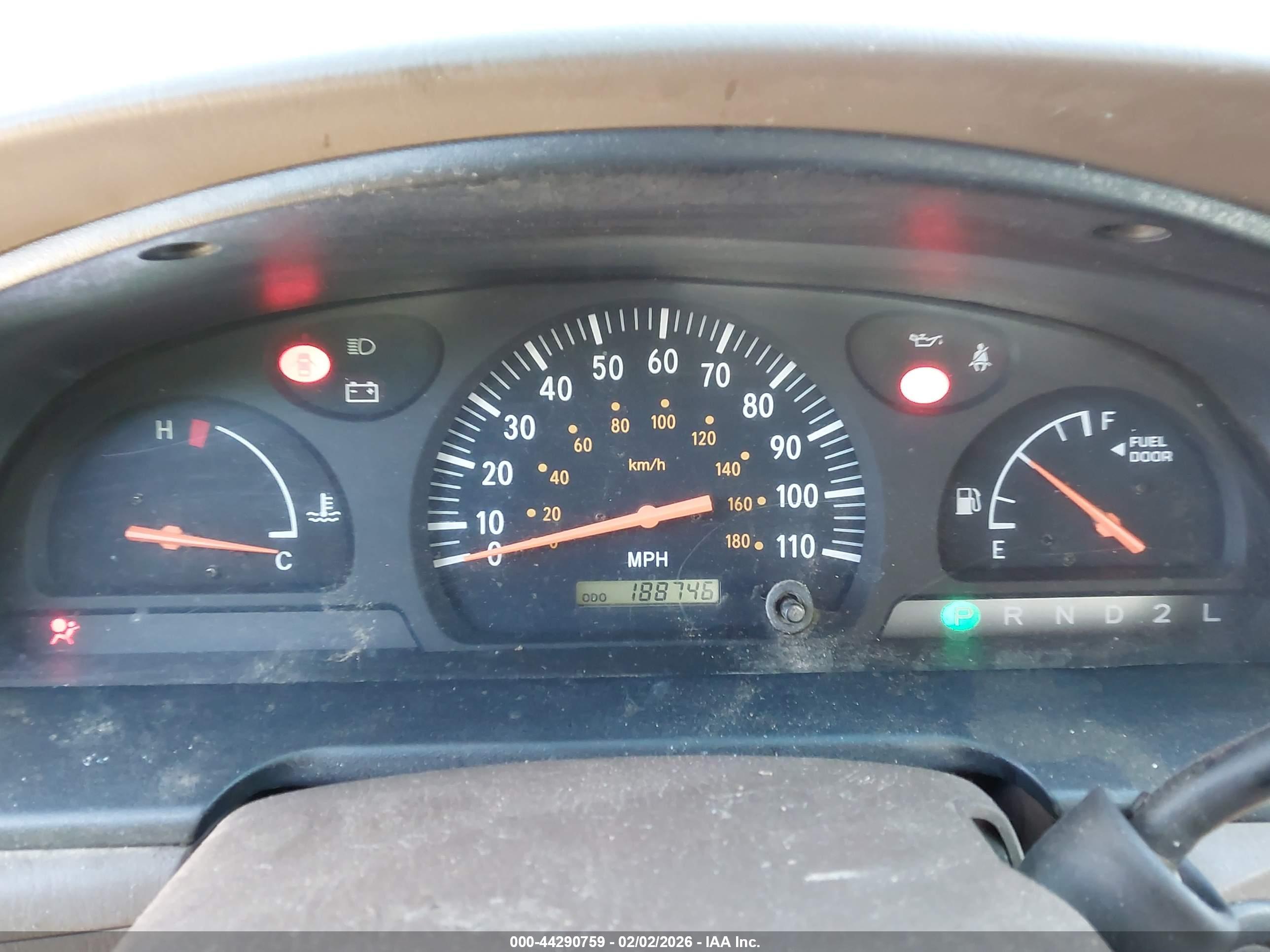 TOYOTA TUNDRA image 7