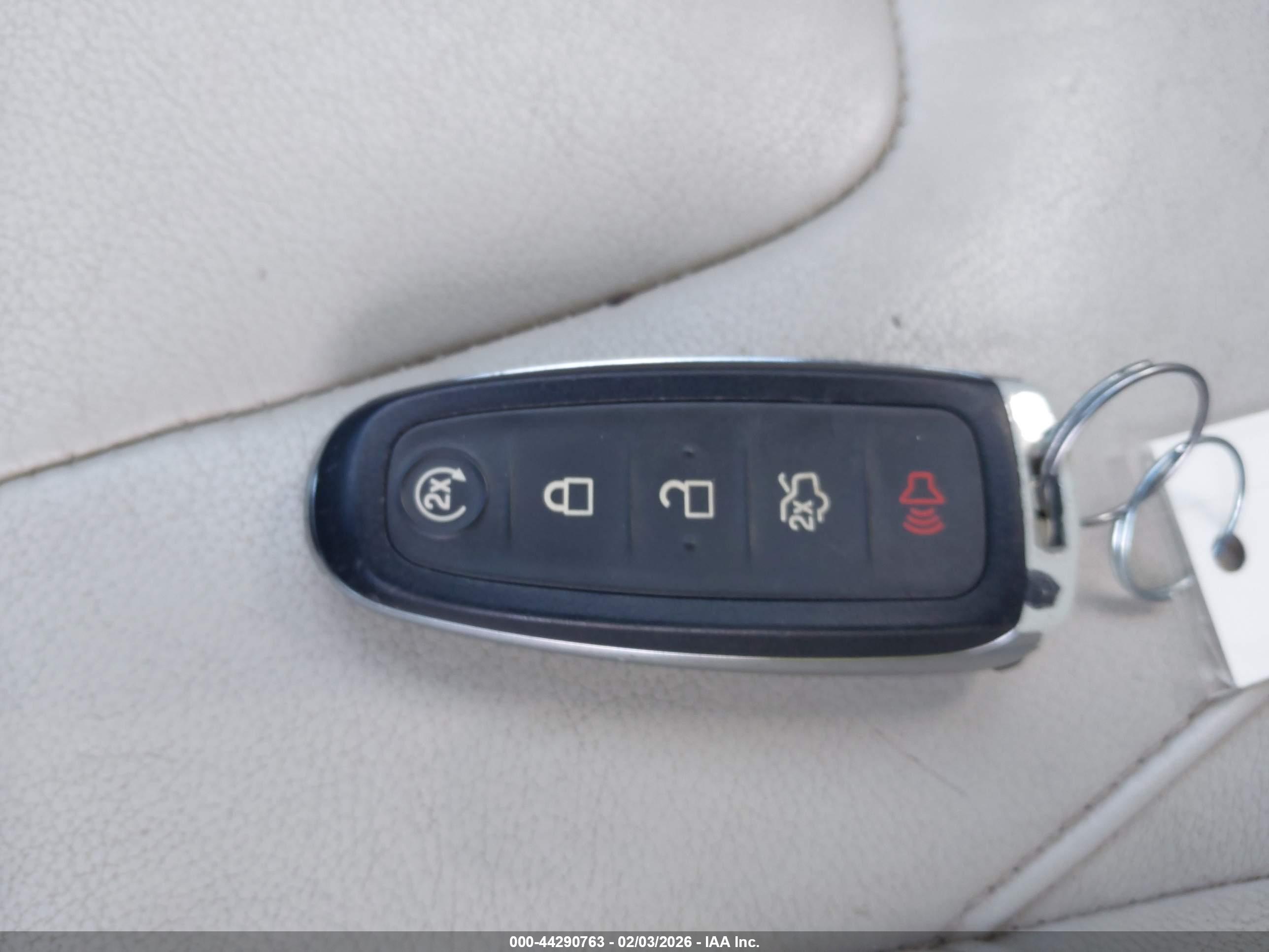FORD FOCUS image 11