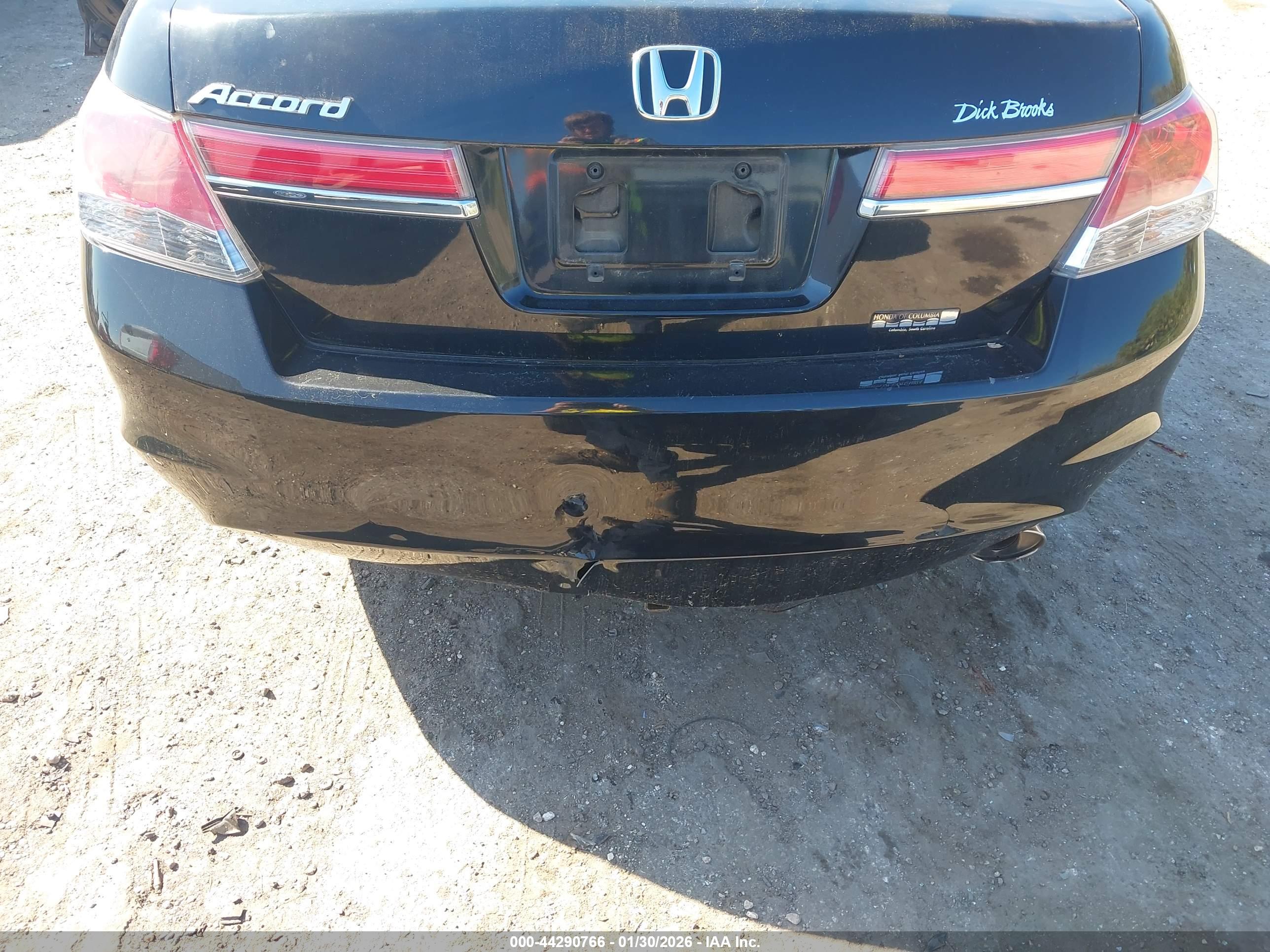 HONDA ACCORD image 6