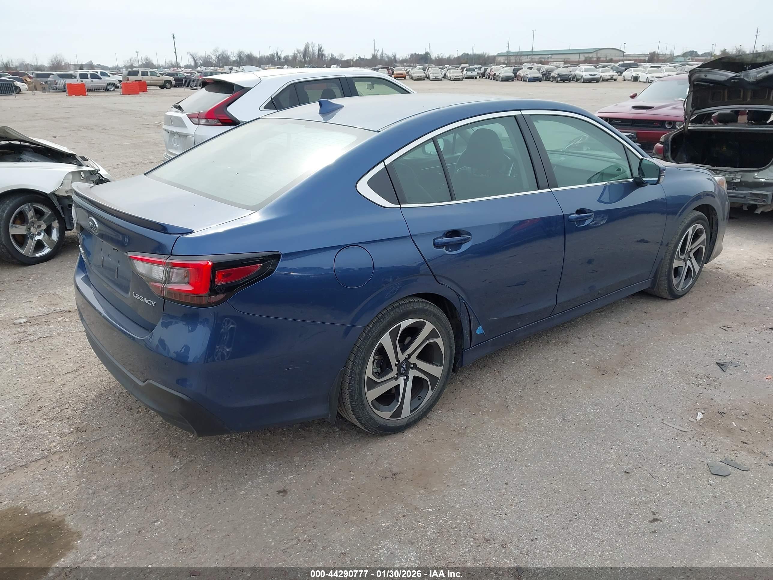 SUBARU LEGACY image 4